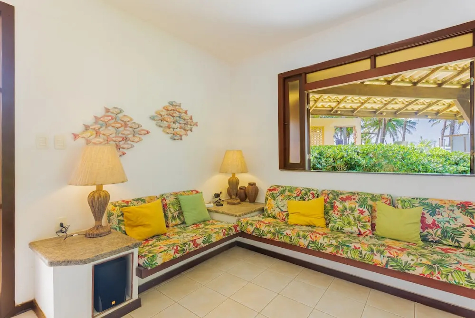 GB18 Maravilhosa Casa Pé na Areia