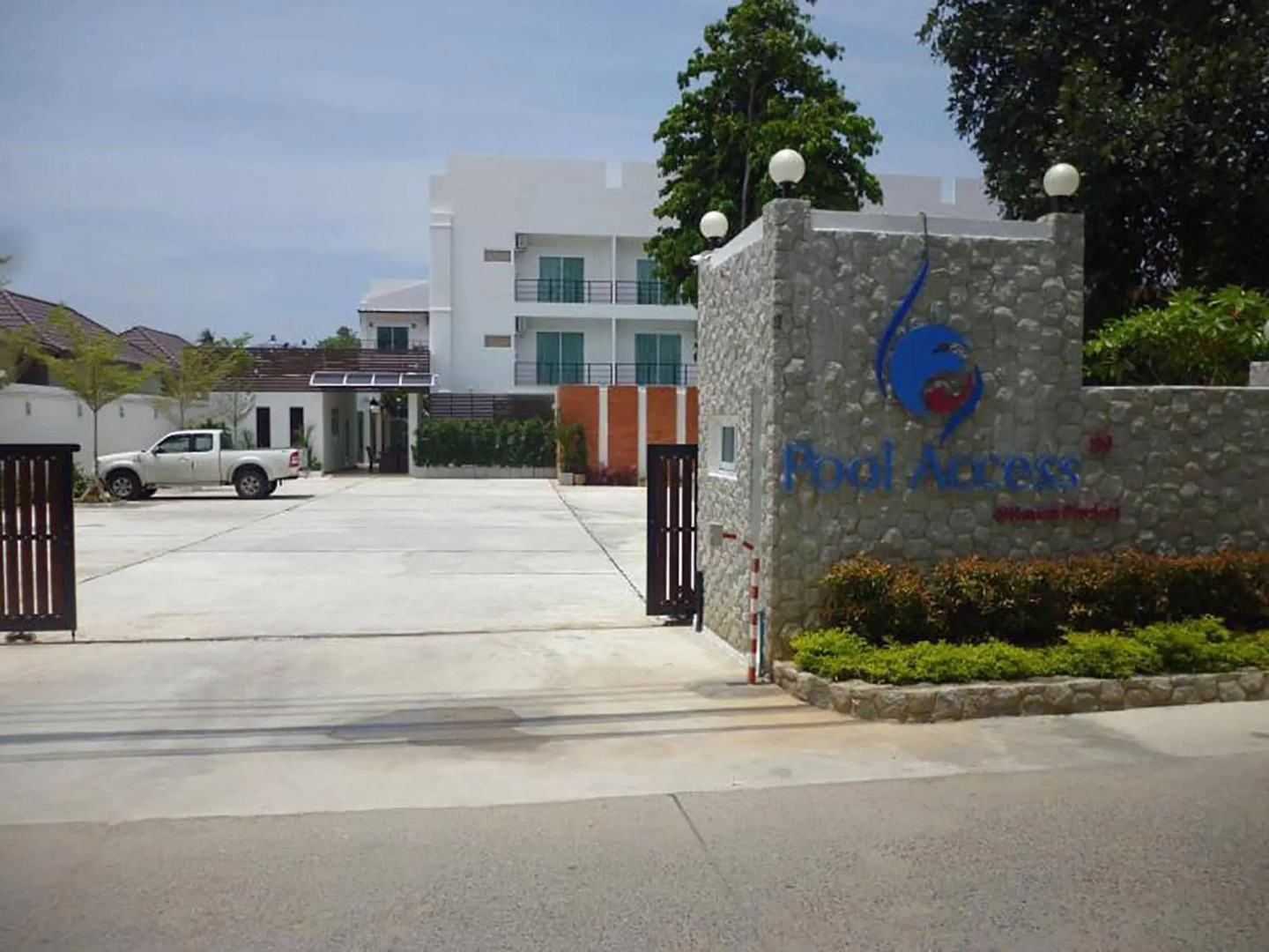 Pool Access 89 at Rawai