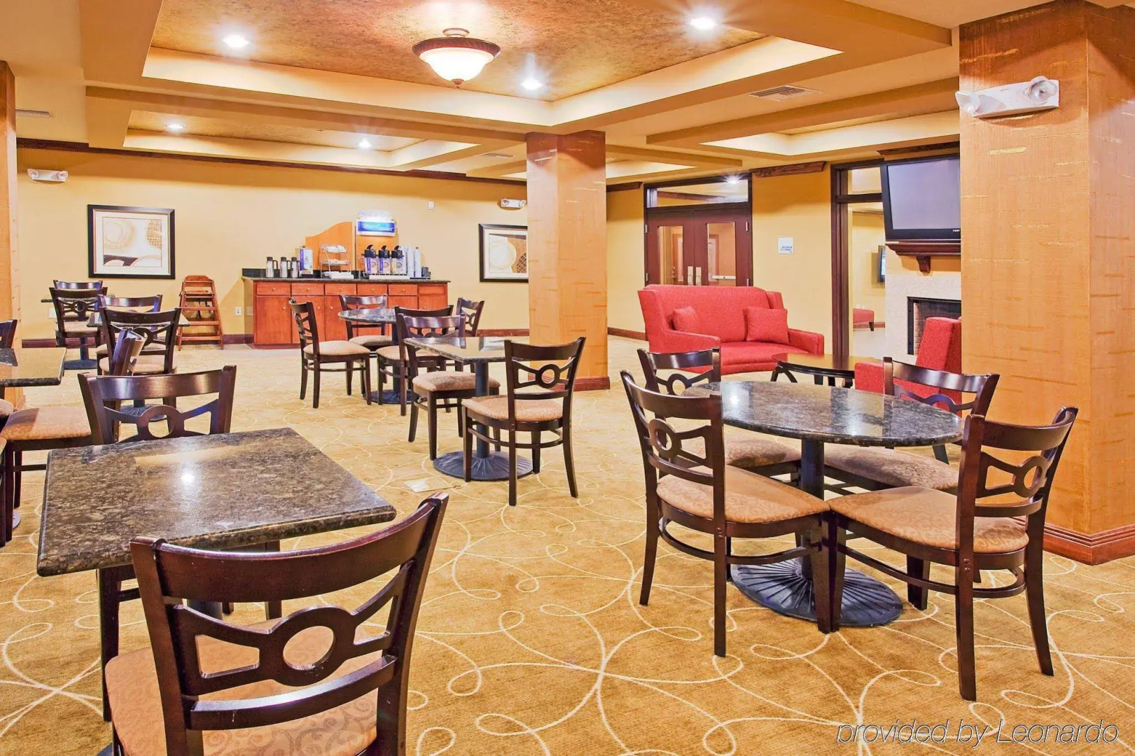 Holiday Inn Express & Suites Foley by IHG