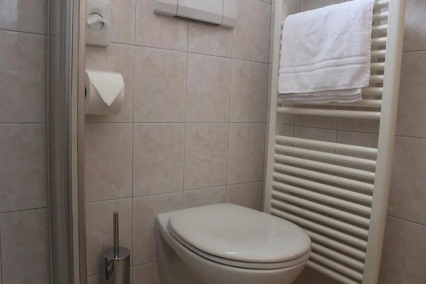 Schenna Garni Eden Bed & Breakfast