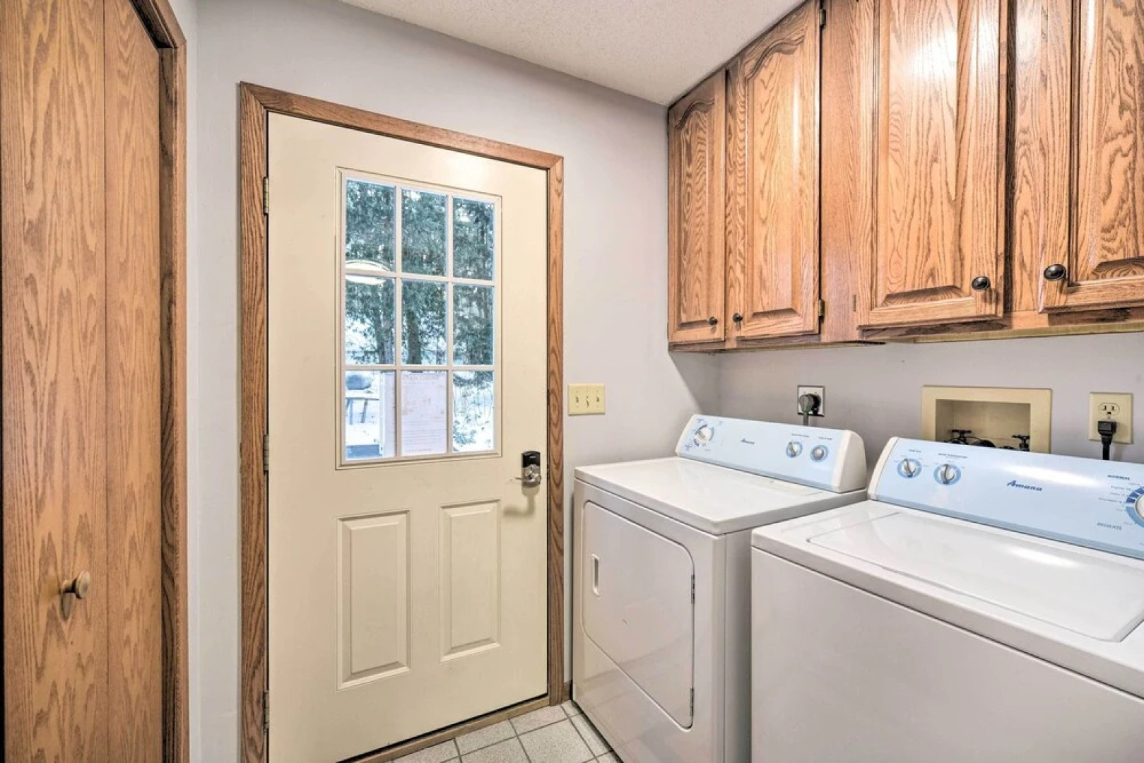 Spacious Home w/ Deck on Lake Chetek!