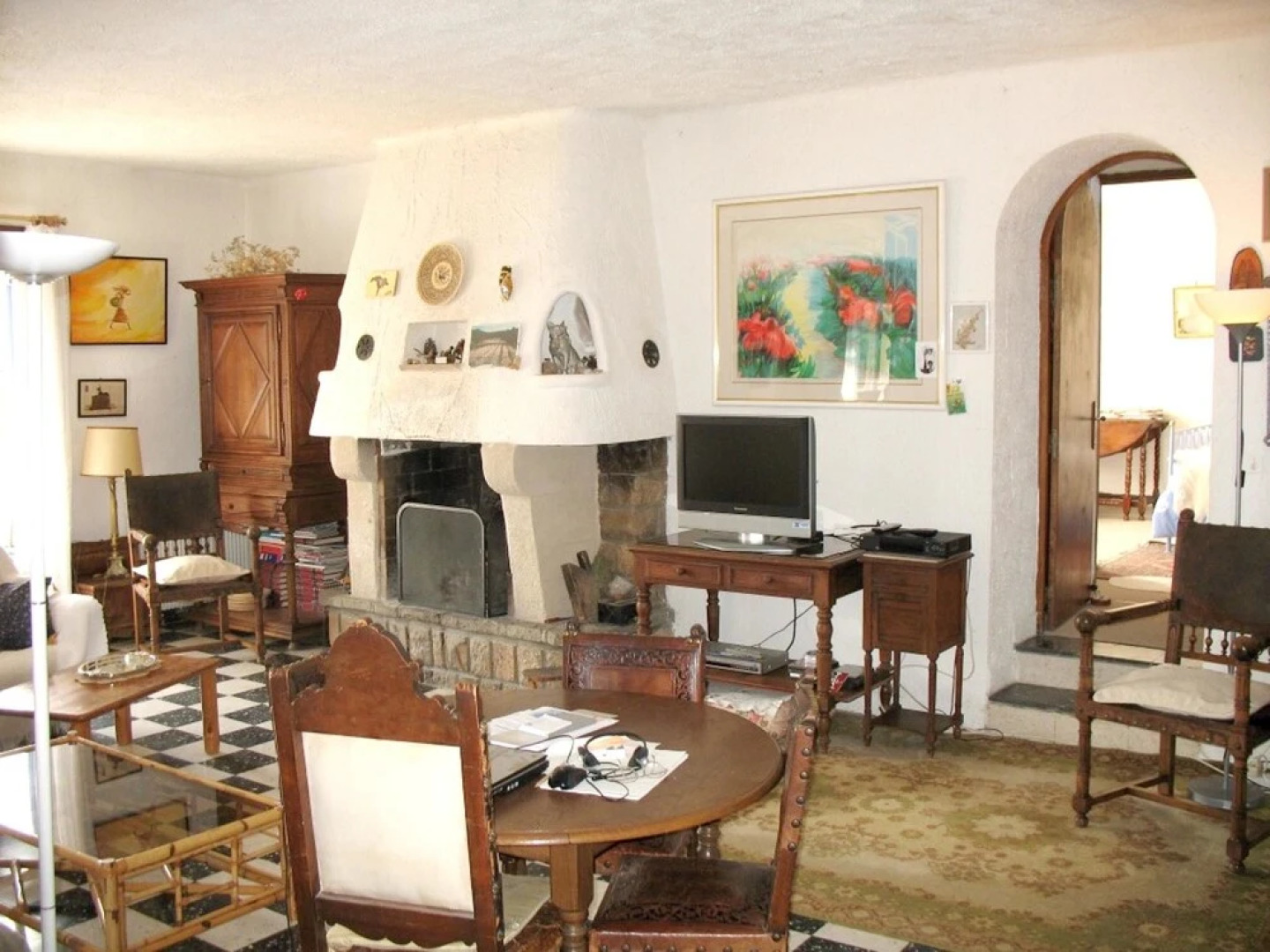House With 3 Bedrooms in Peyrolles-en-provence, With Wonderful Mountai