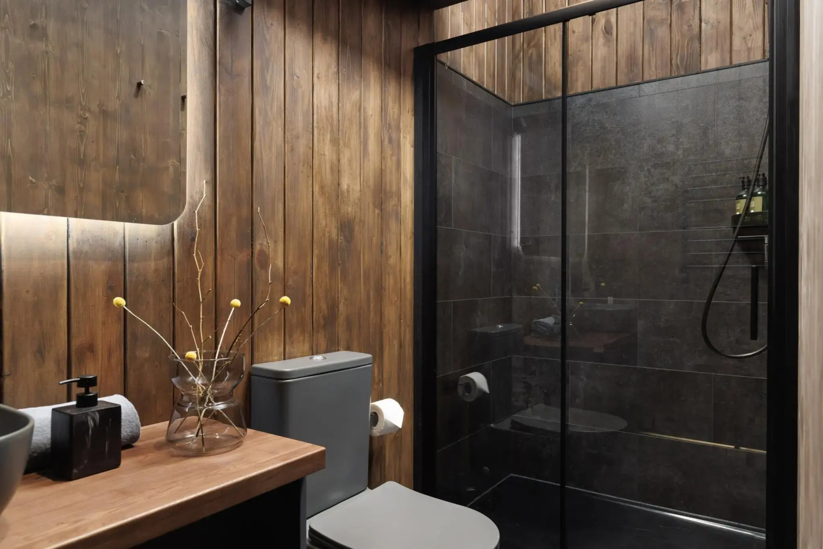 Озеро белых лилий