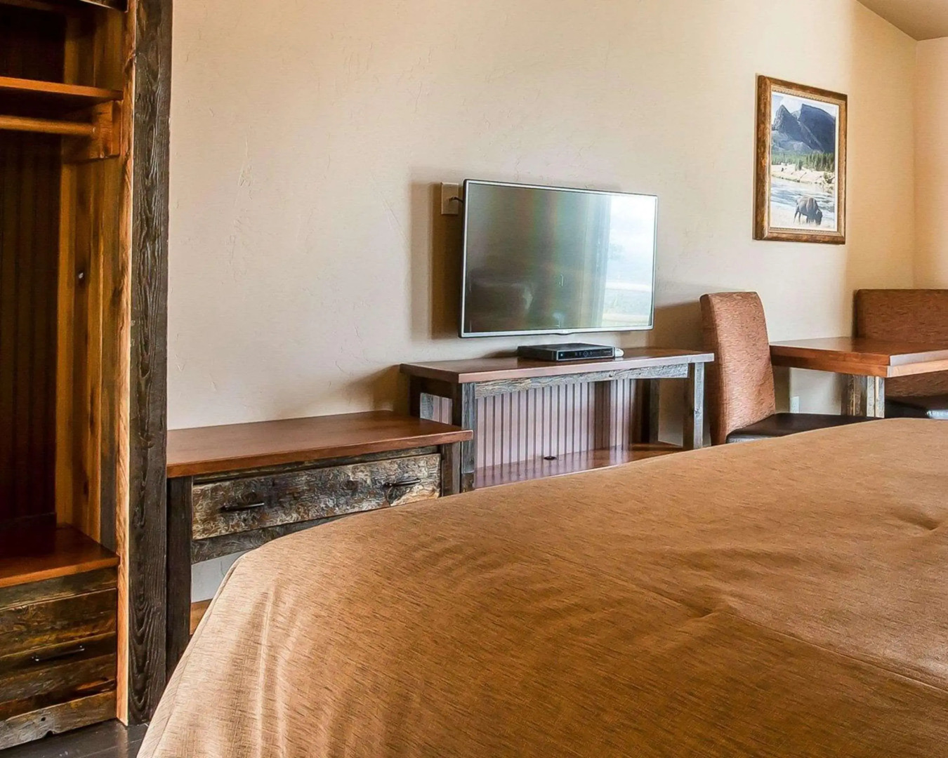 Yellowstone Valley Lodge, an Ascend Collection Hotel