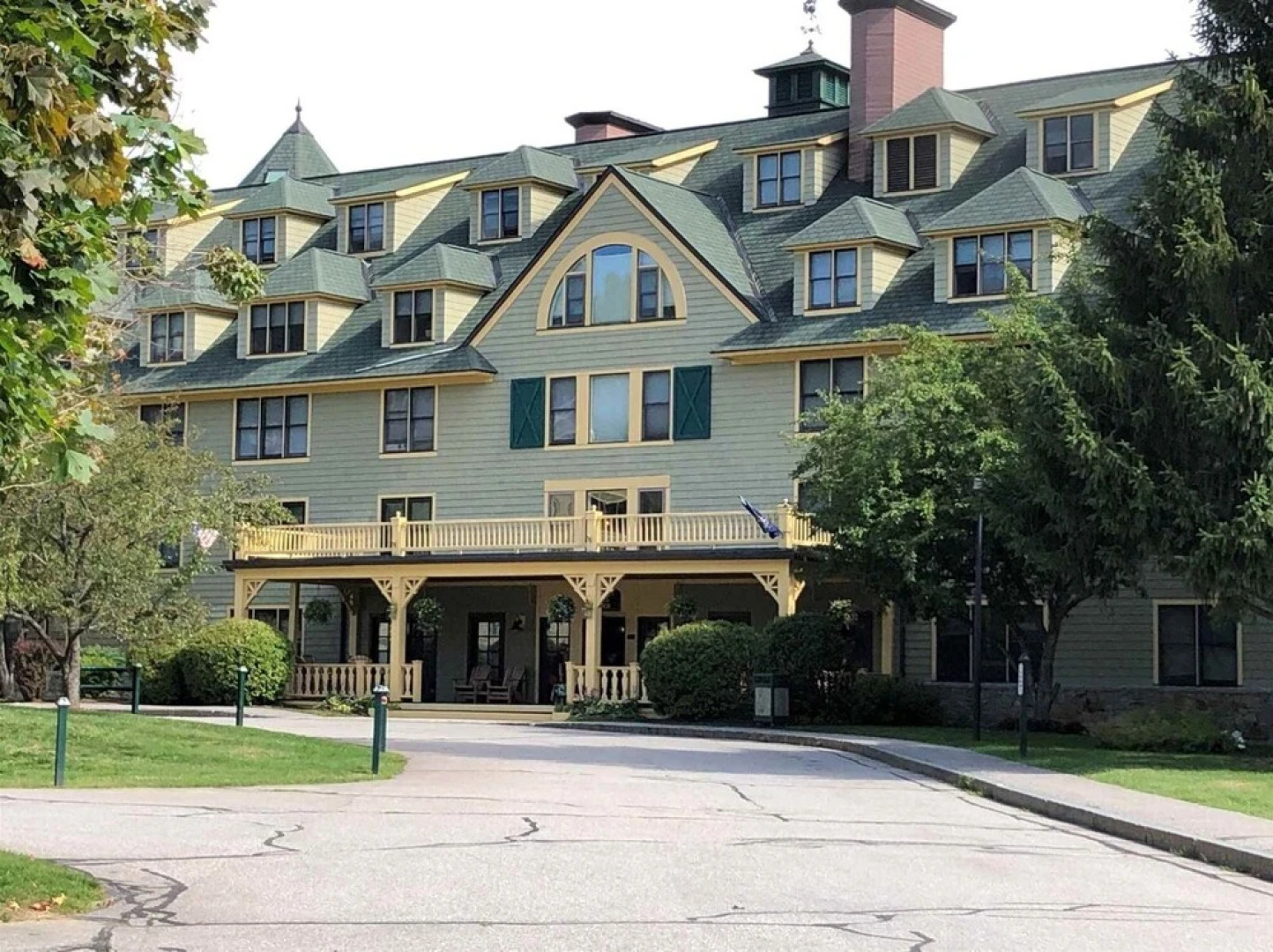 Just Listed! Spacious Two Bedroom Vacation Condo at Golden Eagle Lodge - Ge126v