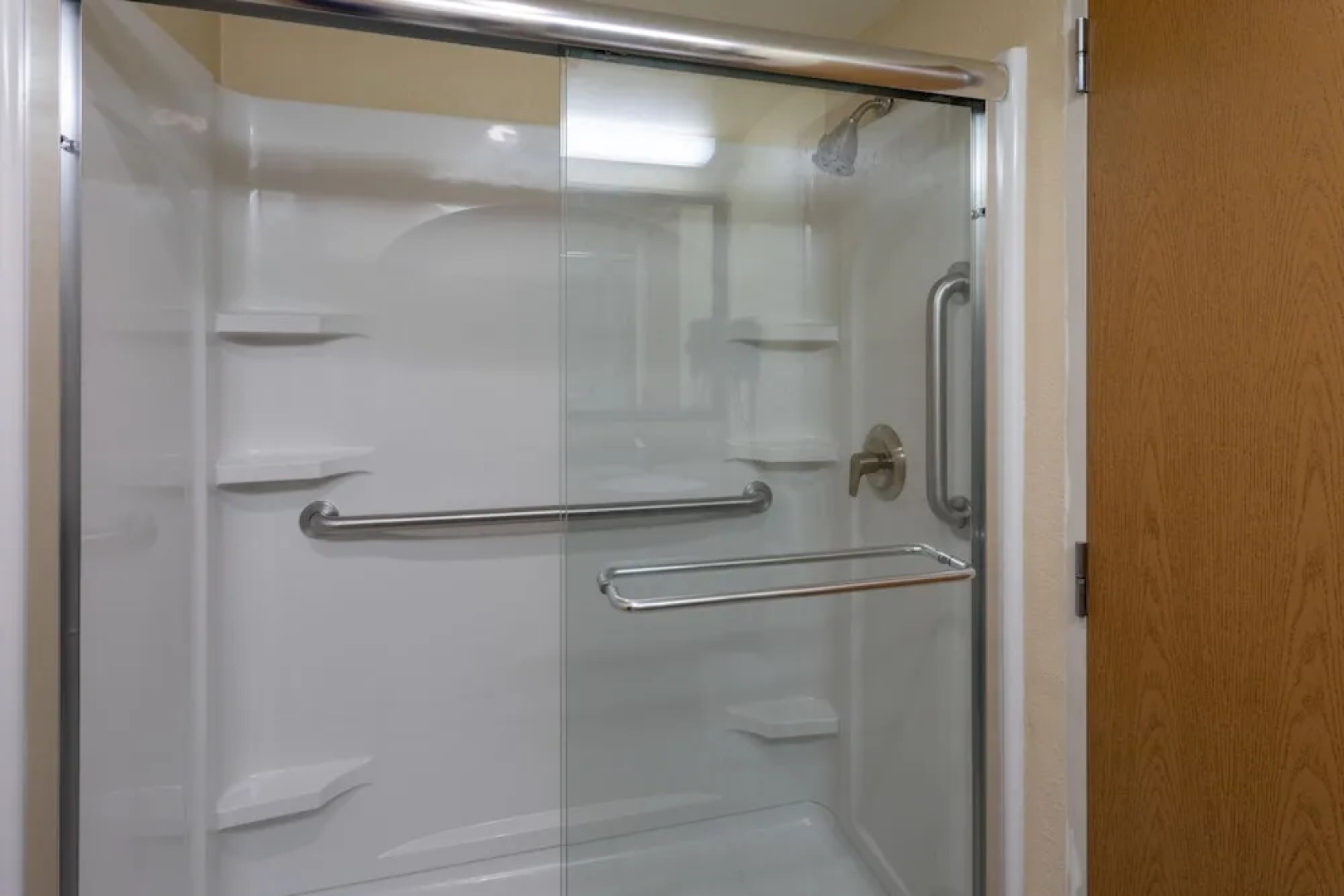 Hospitality Inn & Suites