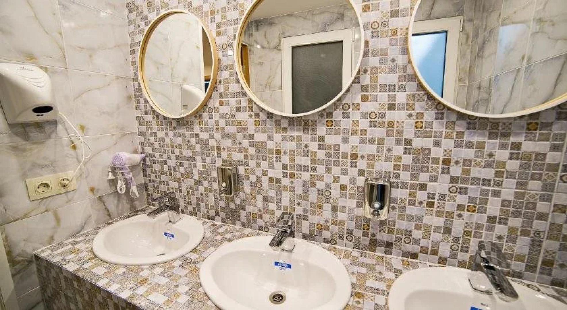 Parus Hostel