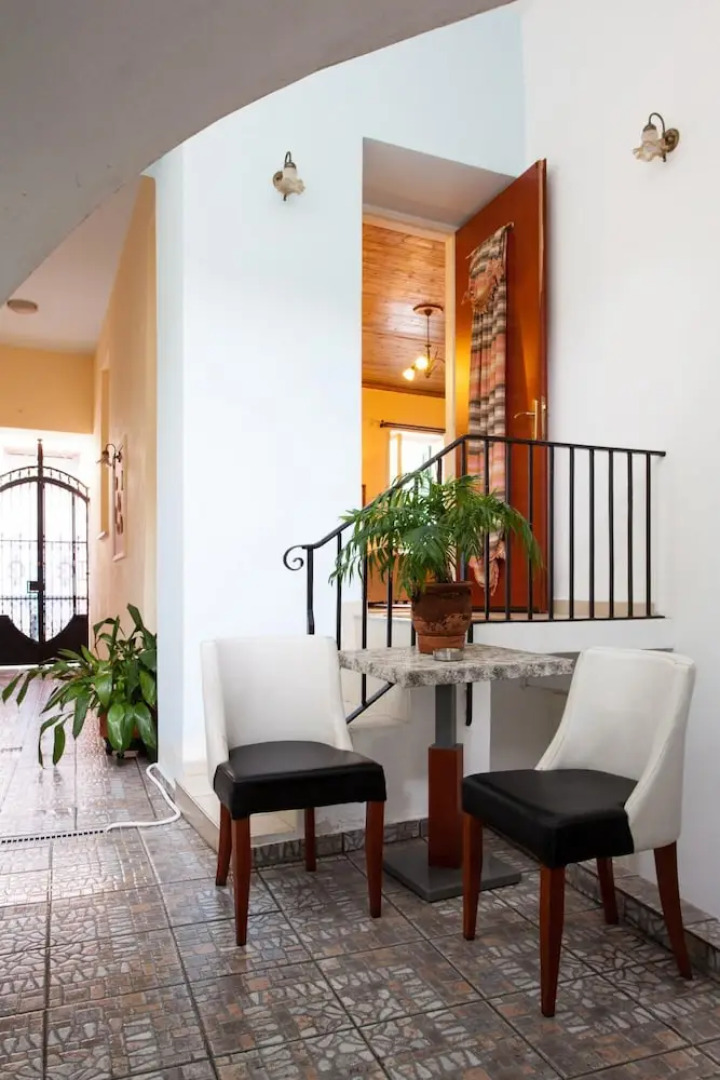 Agatharchou 2 in Athens