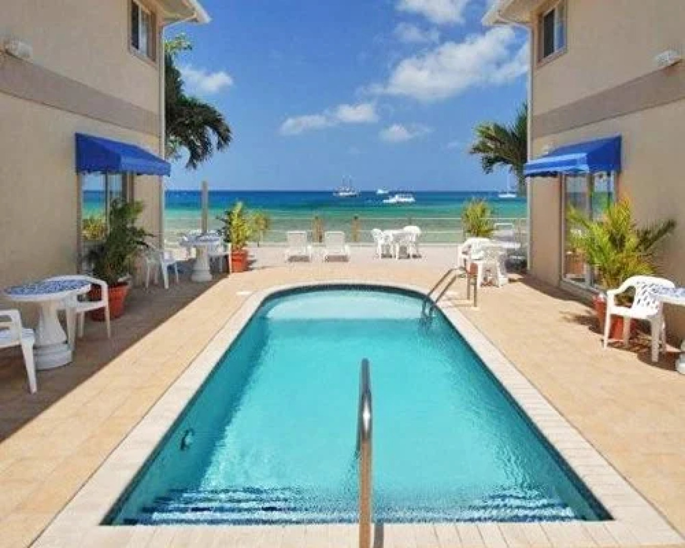 Coral Sands Resort, Grand Cayman, Cayman Islands