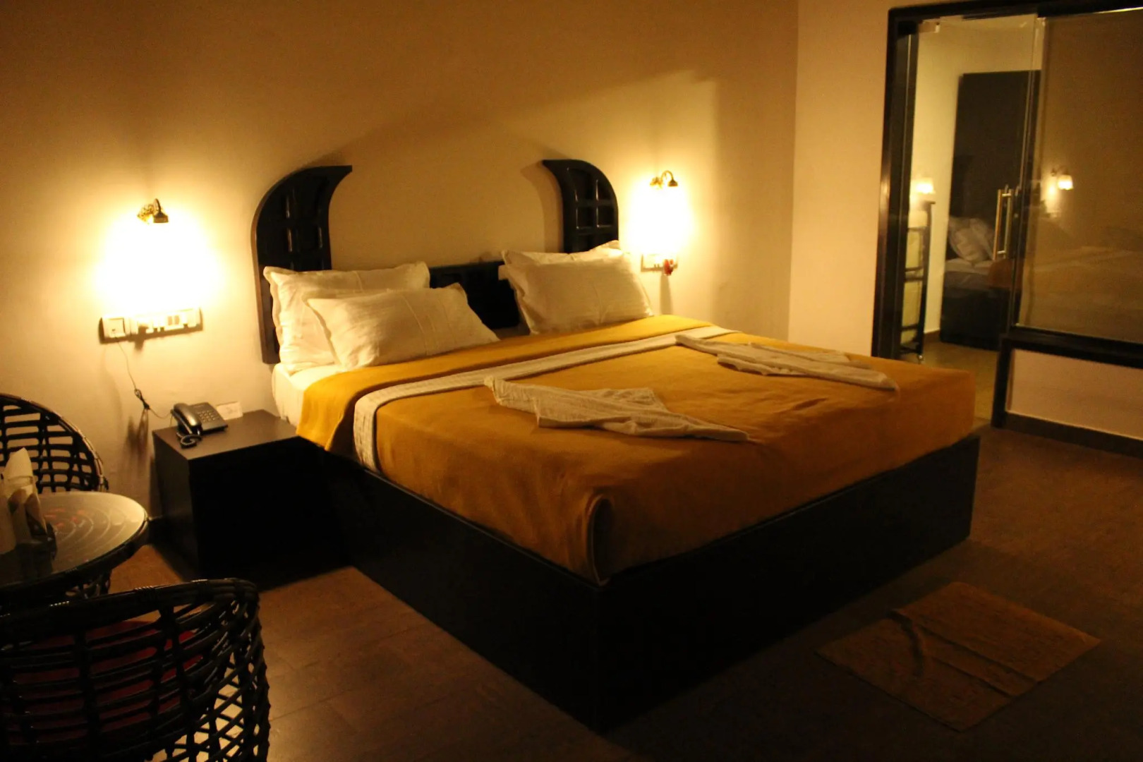 Shangri-La Jungle Village Resort