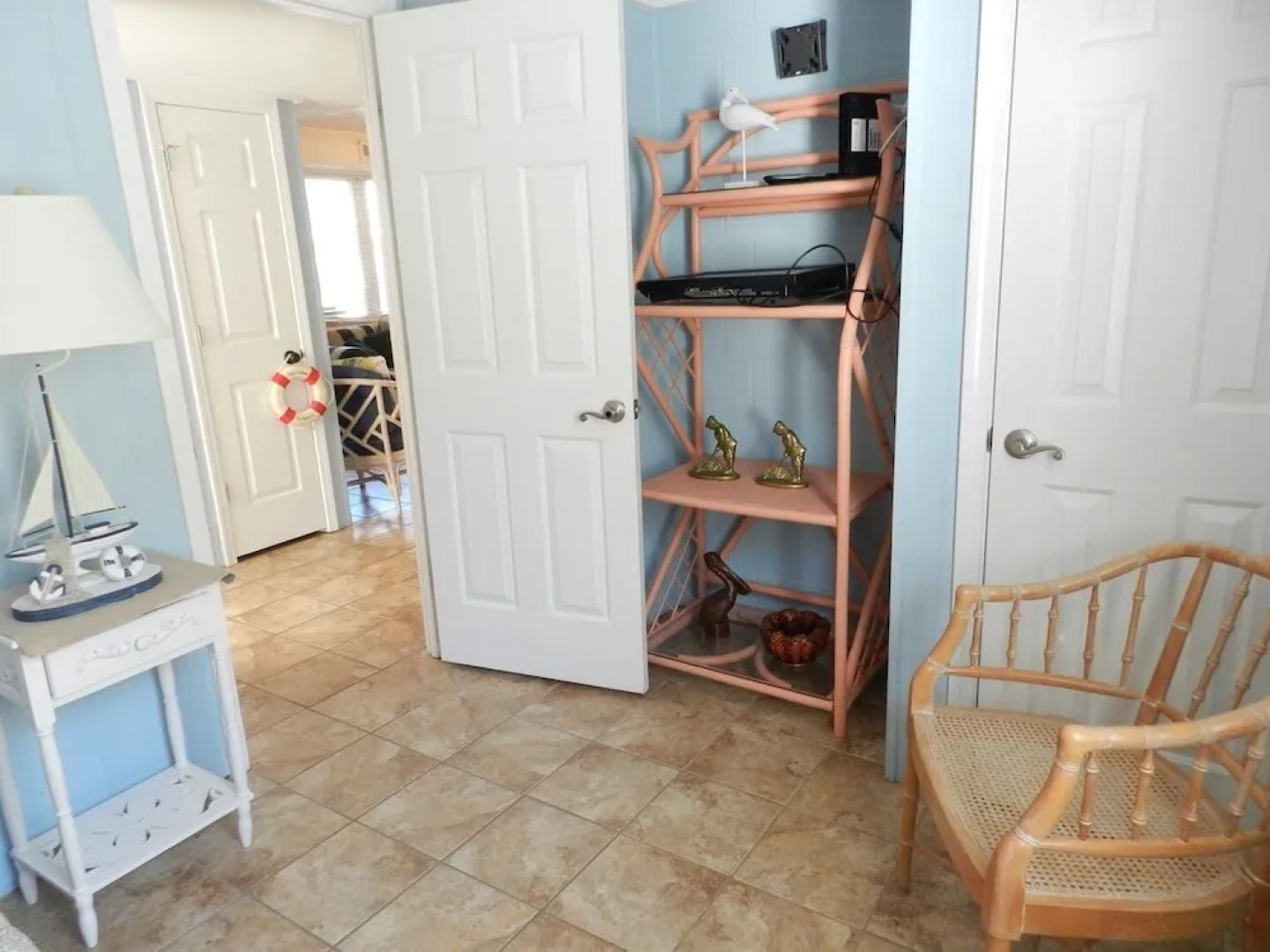 813 S Dogwood - Back in Debt - 6 Br Home