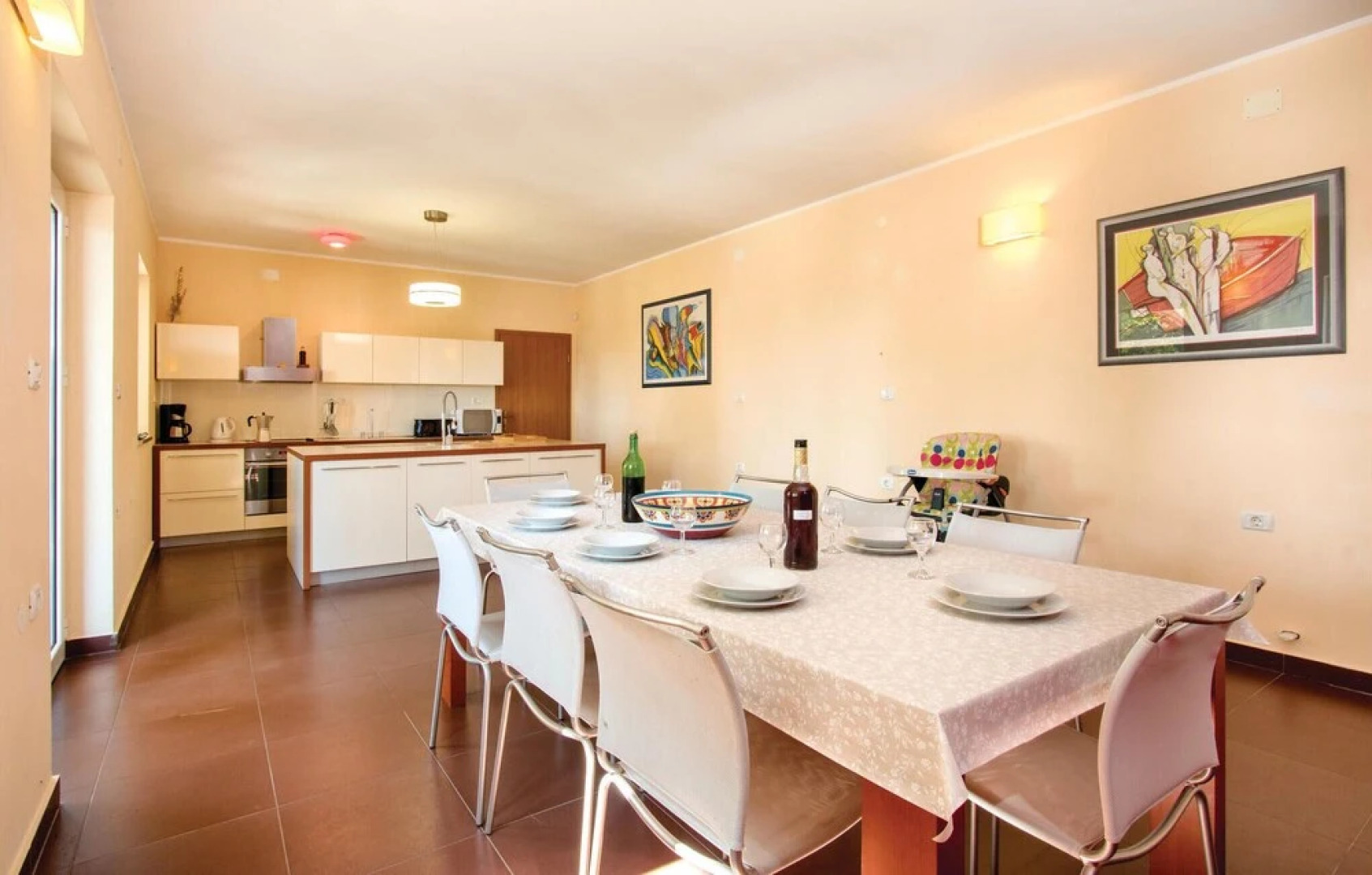 Nice Home in Liznjan with Outdoor Swimming Pool, Hot Tub & Sauna