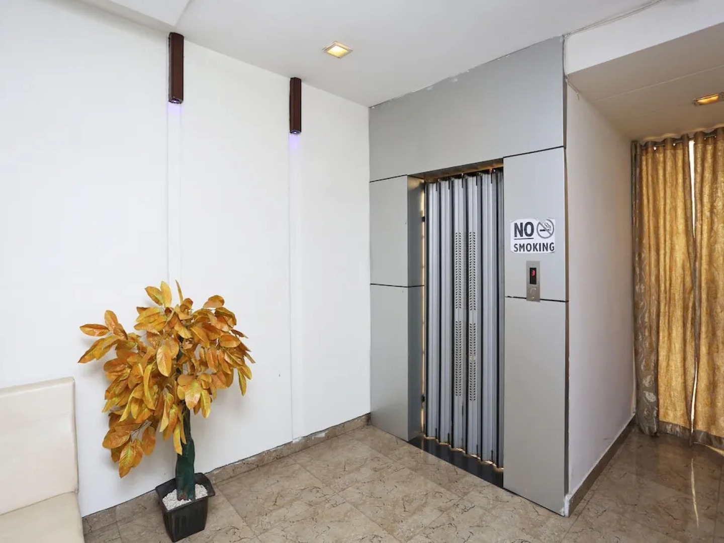 OYO 4127 Hotel City Pulse