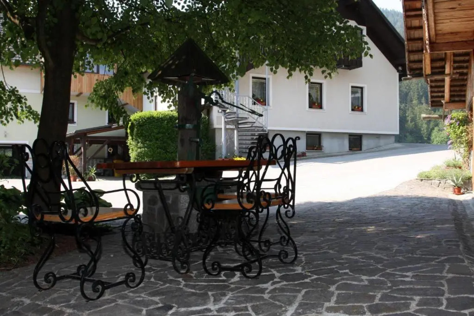 Guesthouse Pri Zalogarju