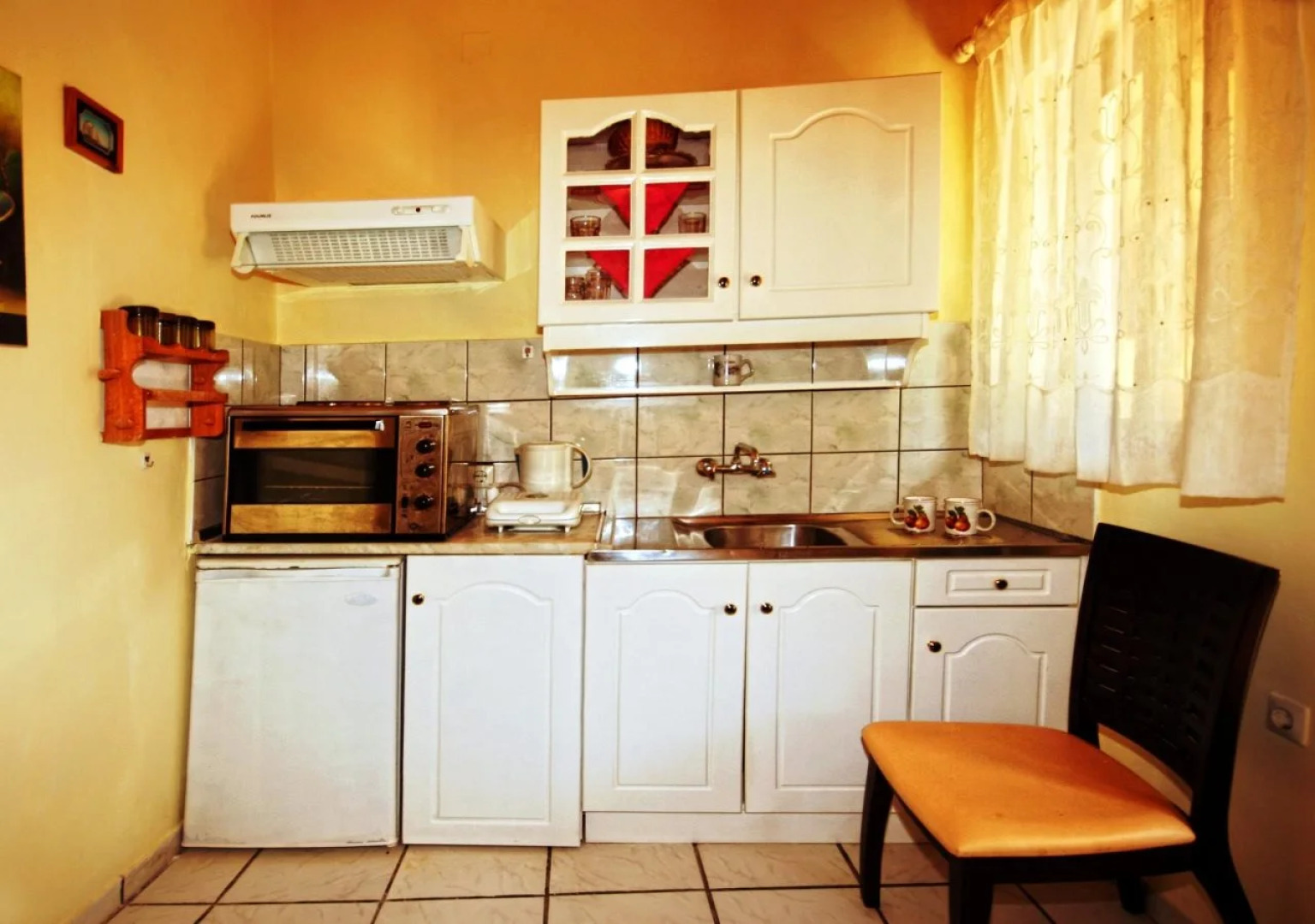 Eleni Family Apartments