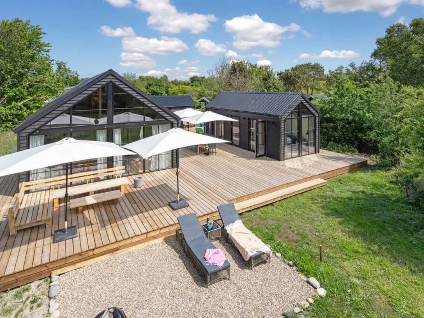 "Henrik" - 100m from the sea in Sealand