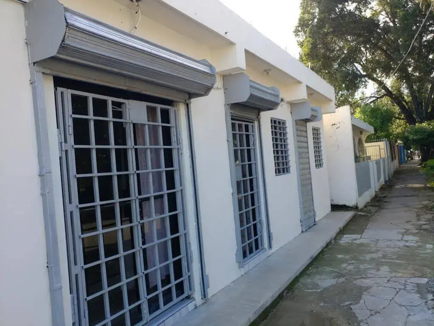 Ozama Economical Apartments