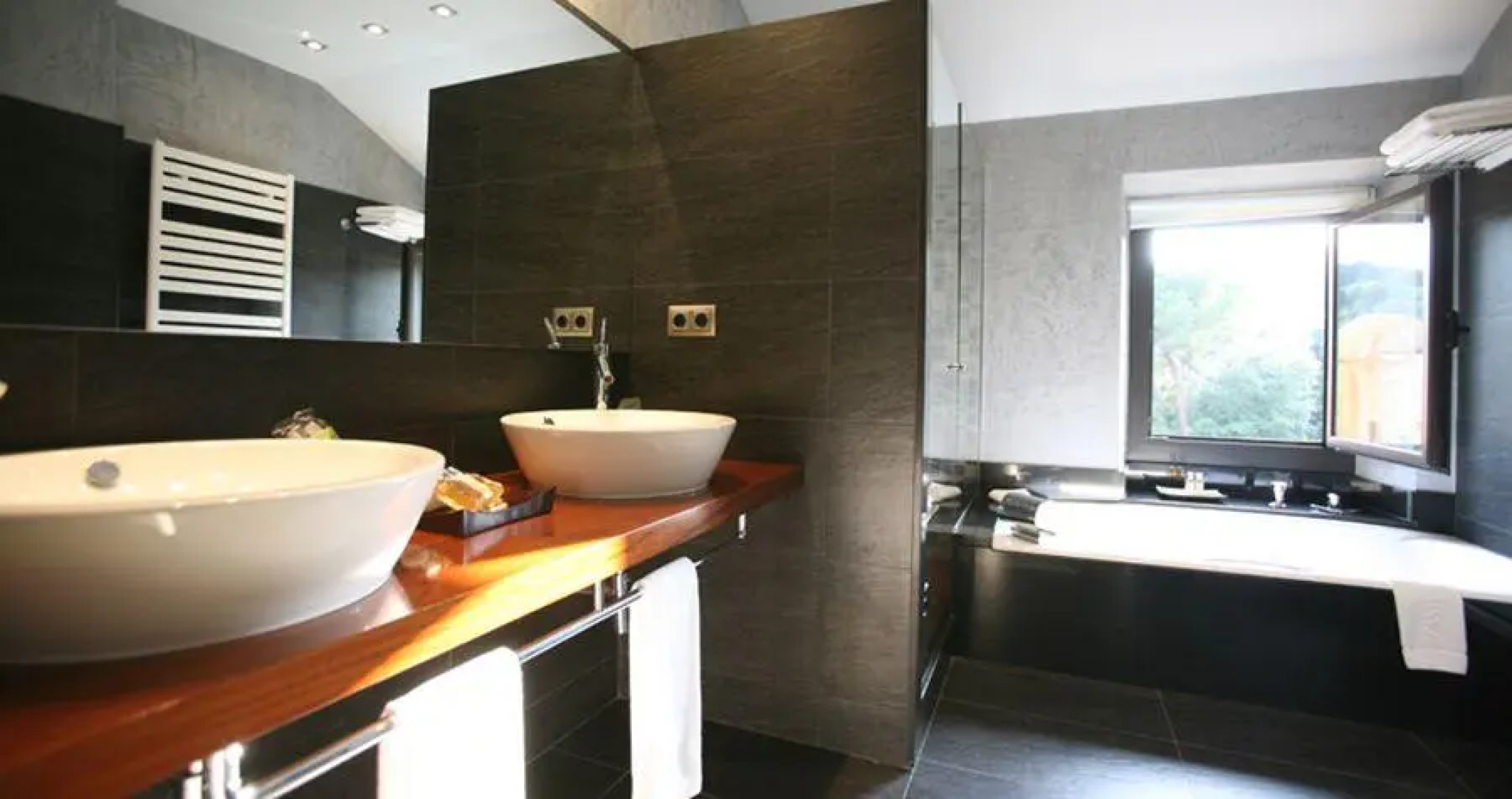 Hotel Castell de LOliver