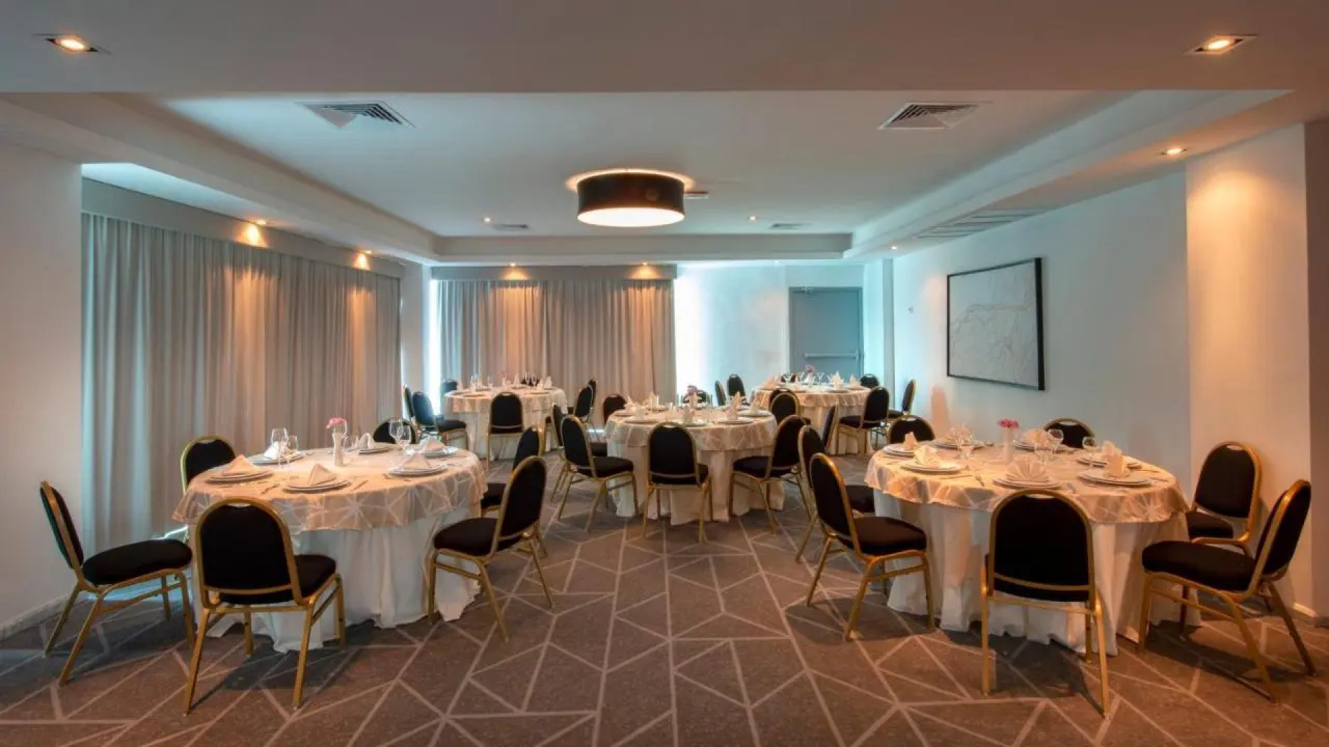 Holiday Inn Hotel & Suites Merida La Isla by IHG