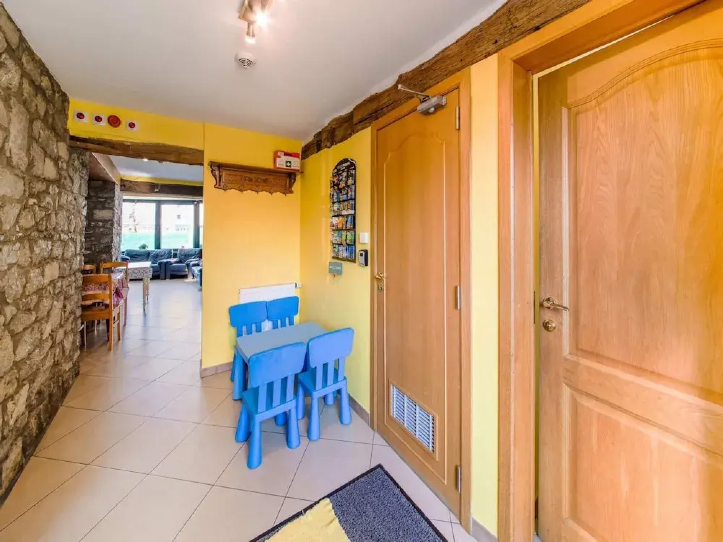 Stone Cottage with Sauna & Hot Tub near Cave of Lorette in Rochefort