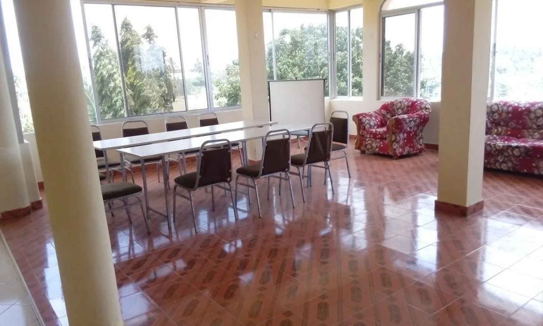 Global African Aparthotel