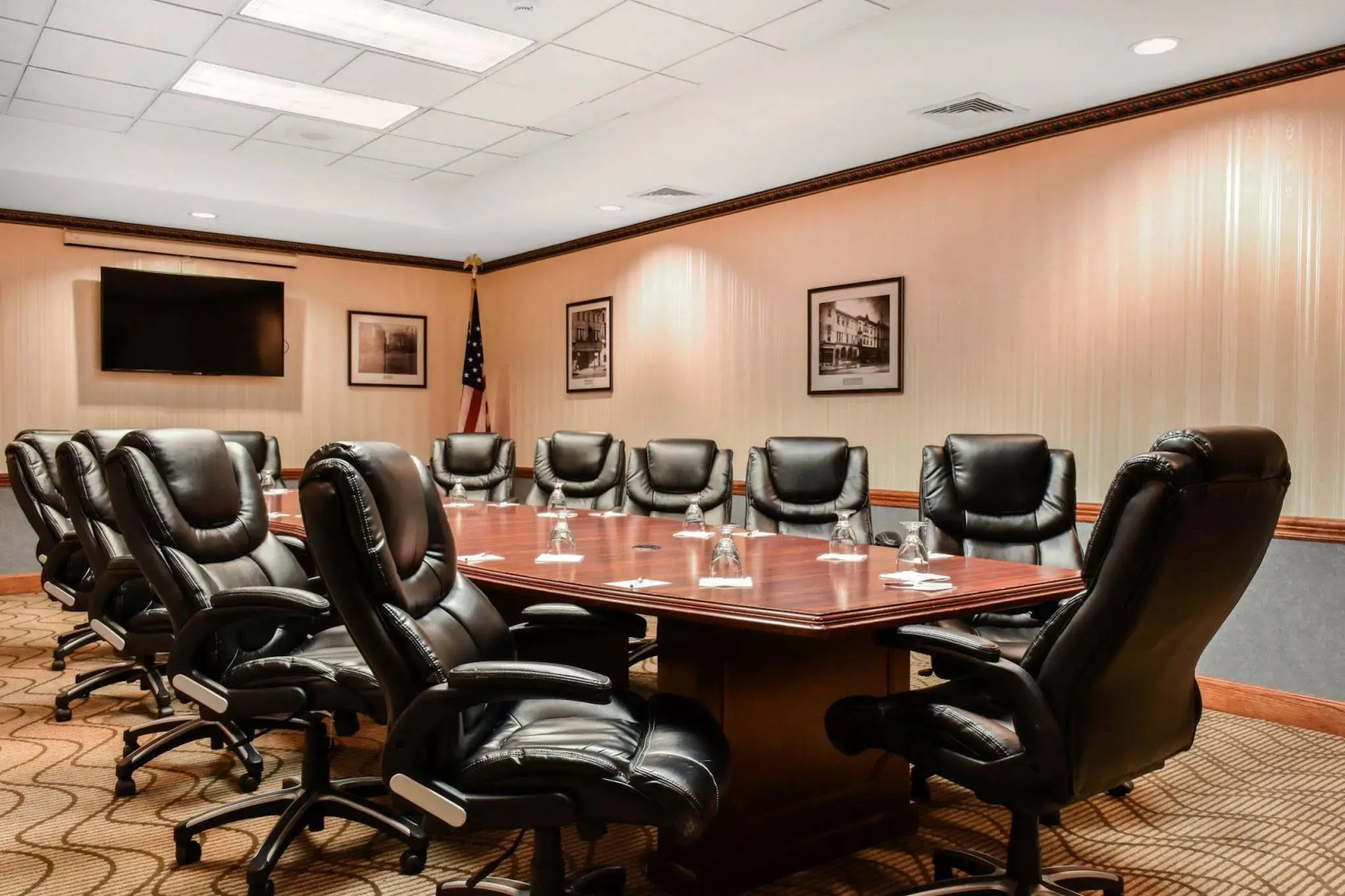 Comfort Suites Downtown Carlisle