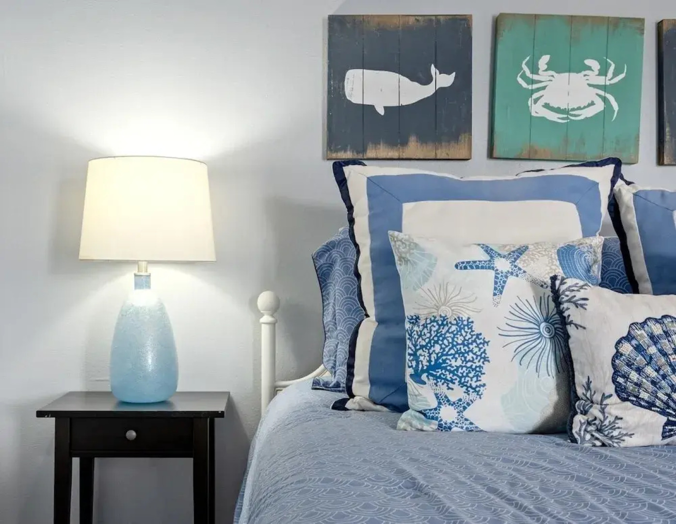 Bolivar Slam 3 Bedroom Home by RedAwning