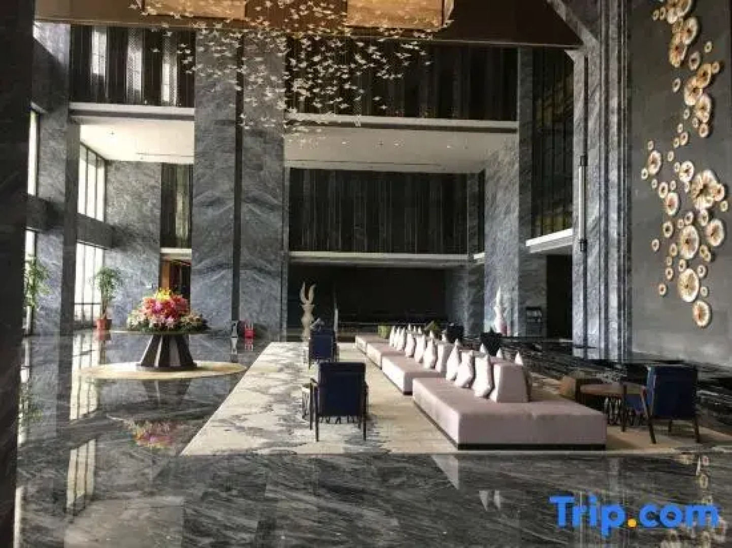 Junlian Huatian International Hotel