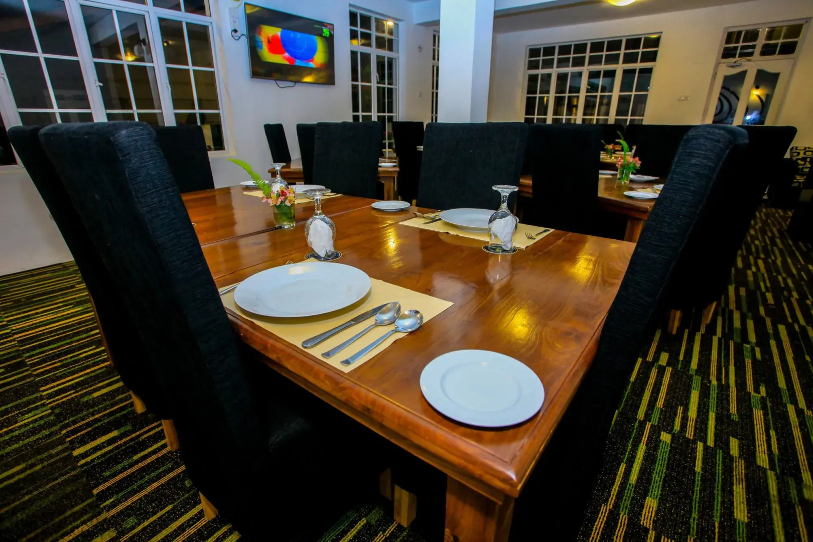 La Cottage Boutique Hotel & Restuarant