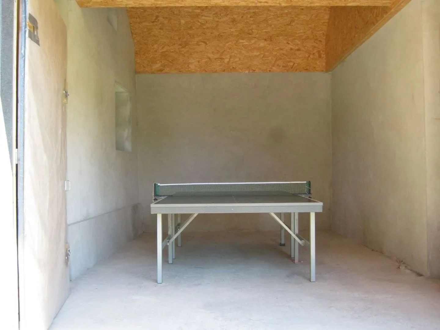 Cosy Apartment in Born With Terrace and Garden