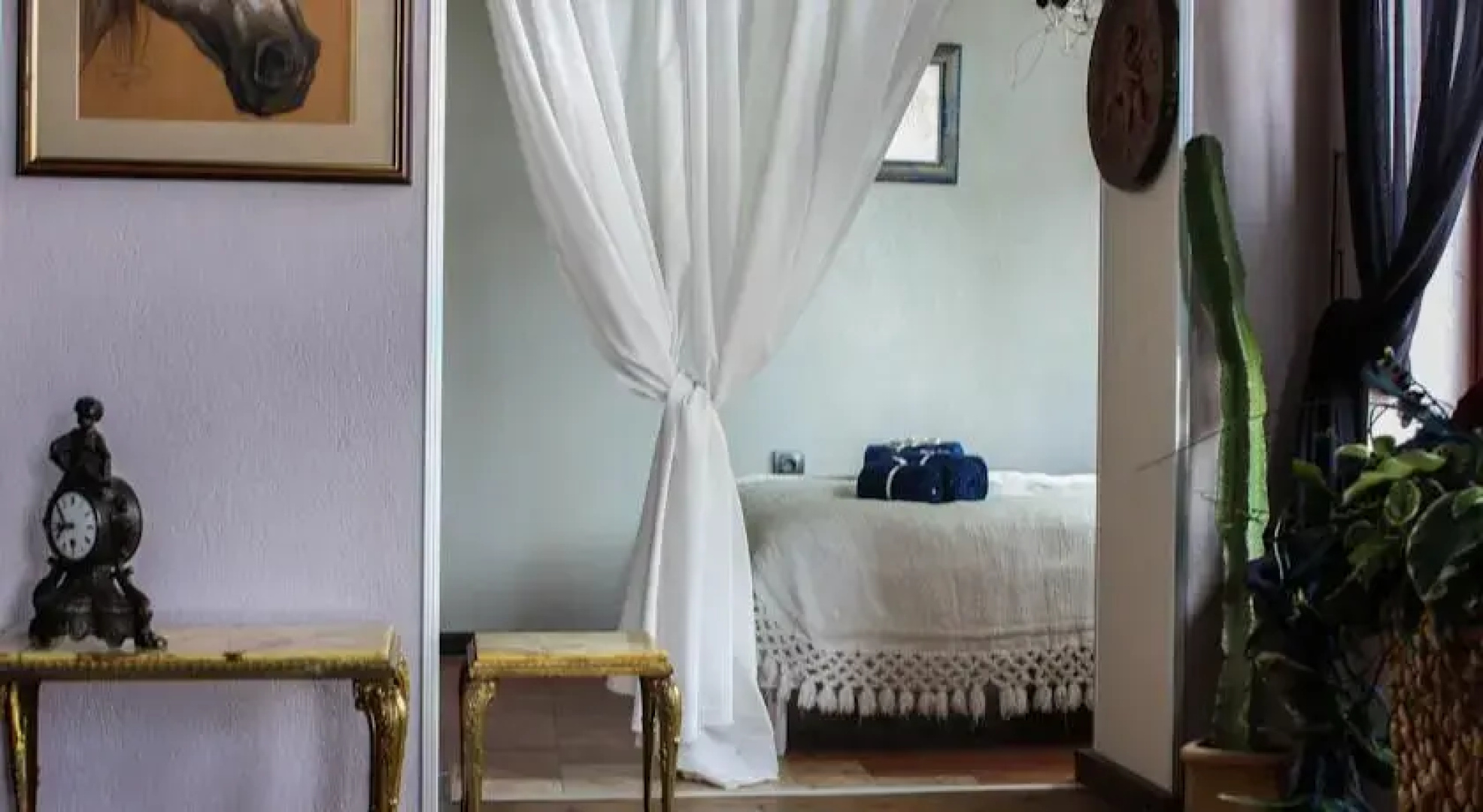 Le Rendezvous Apartment