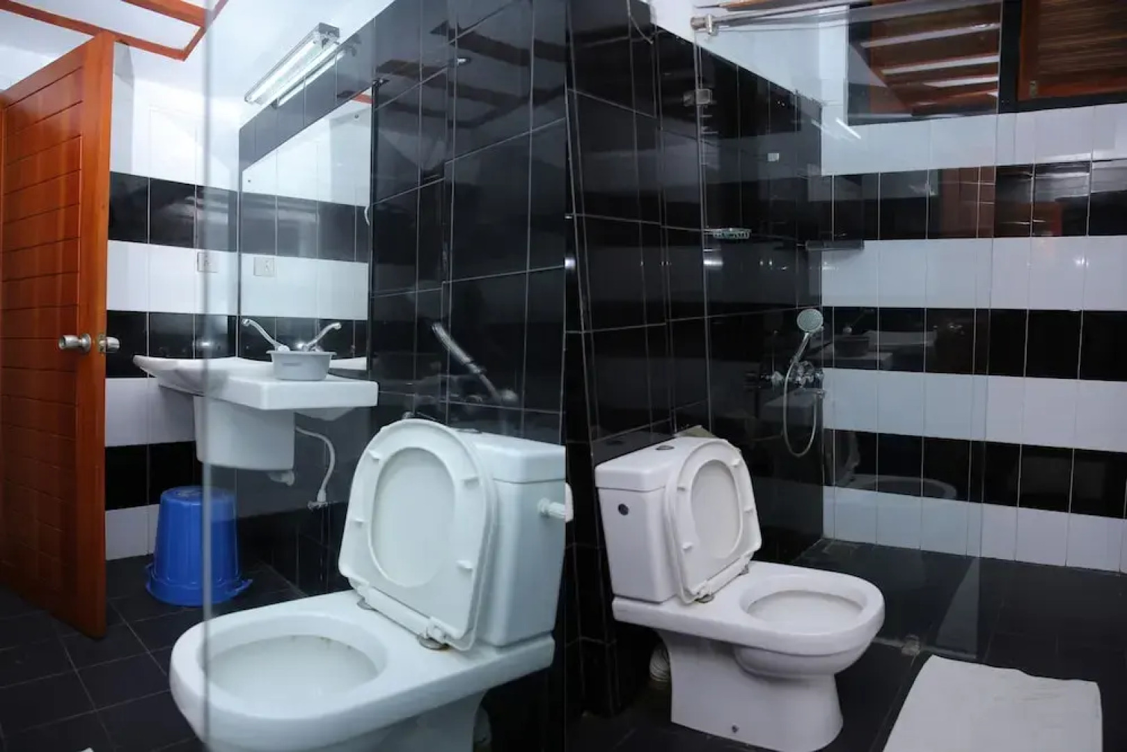 OYO 256 Subash Hotel