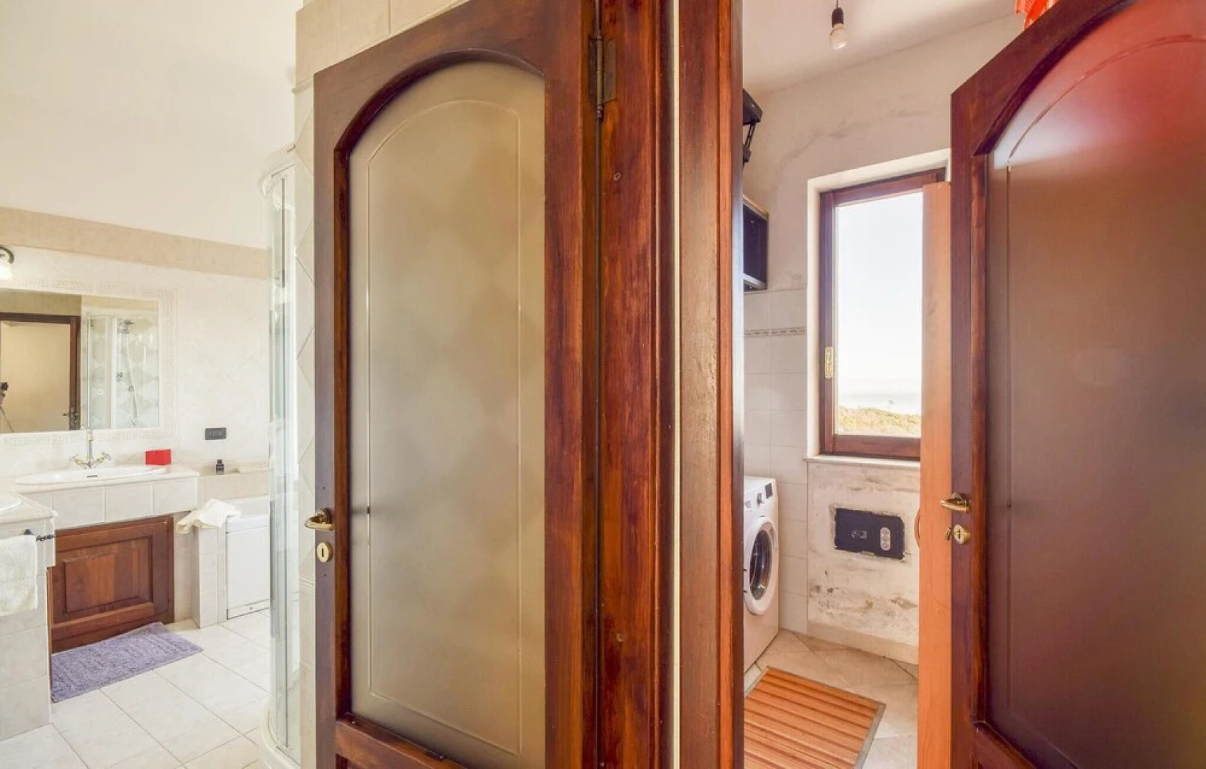 Stunning Home in Vado Ligure With 2 Bedrooms and Wifi