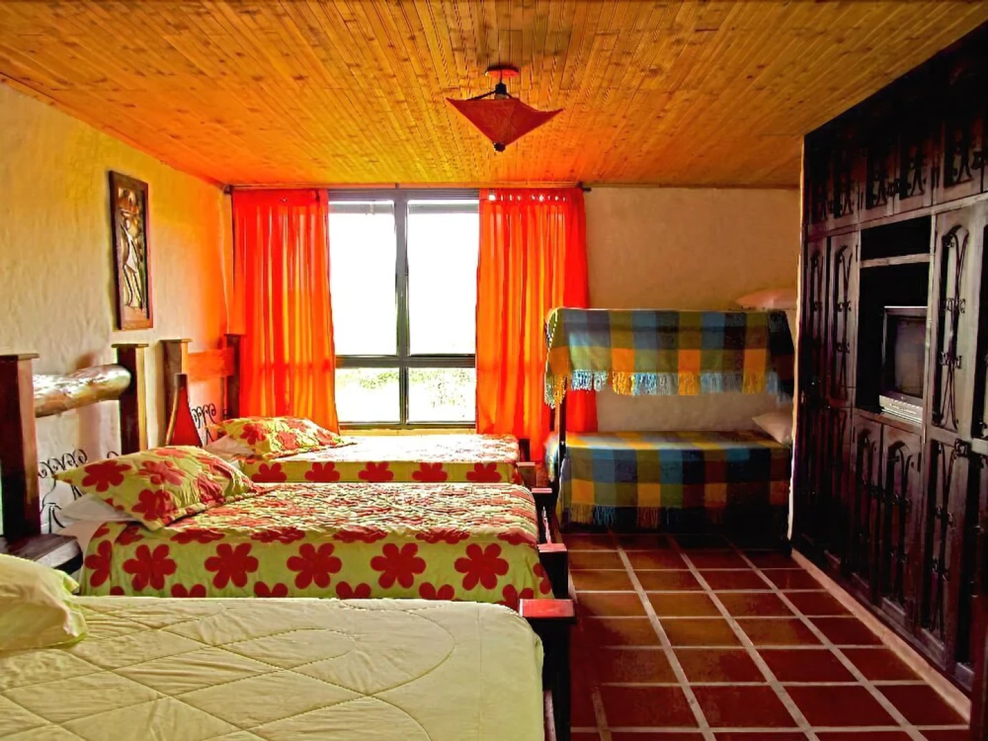 Finca Hotel Sol y Luna