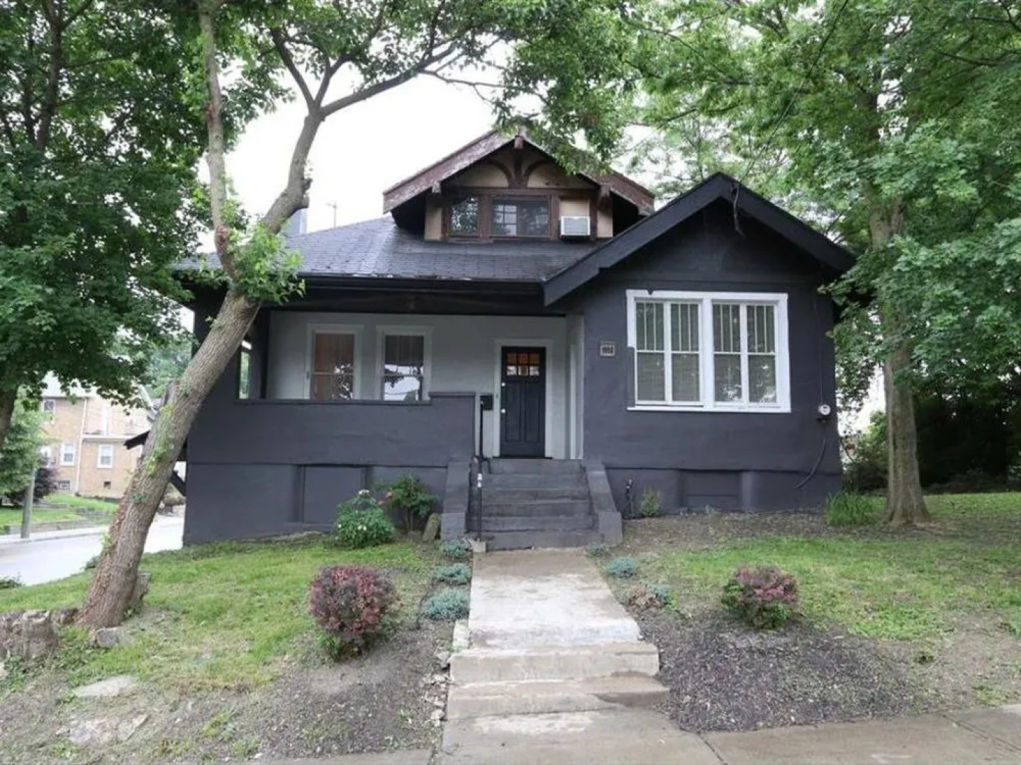 Hopkins Park Bed and Breakfast