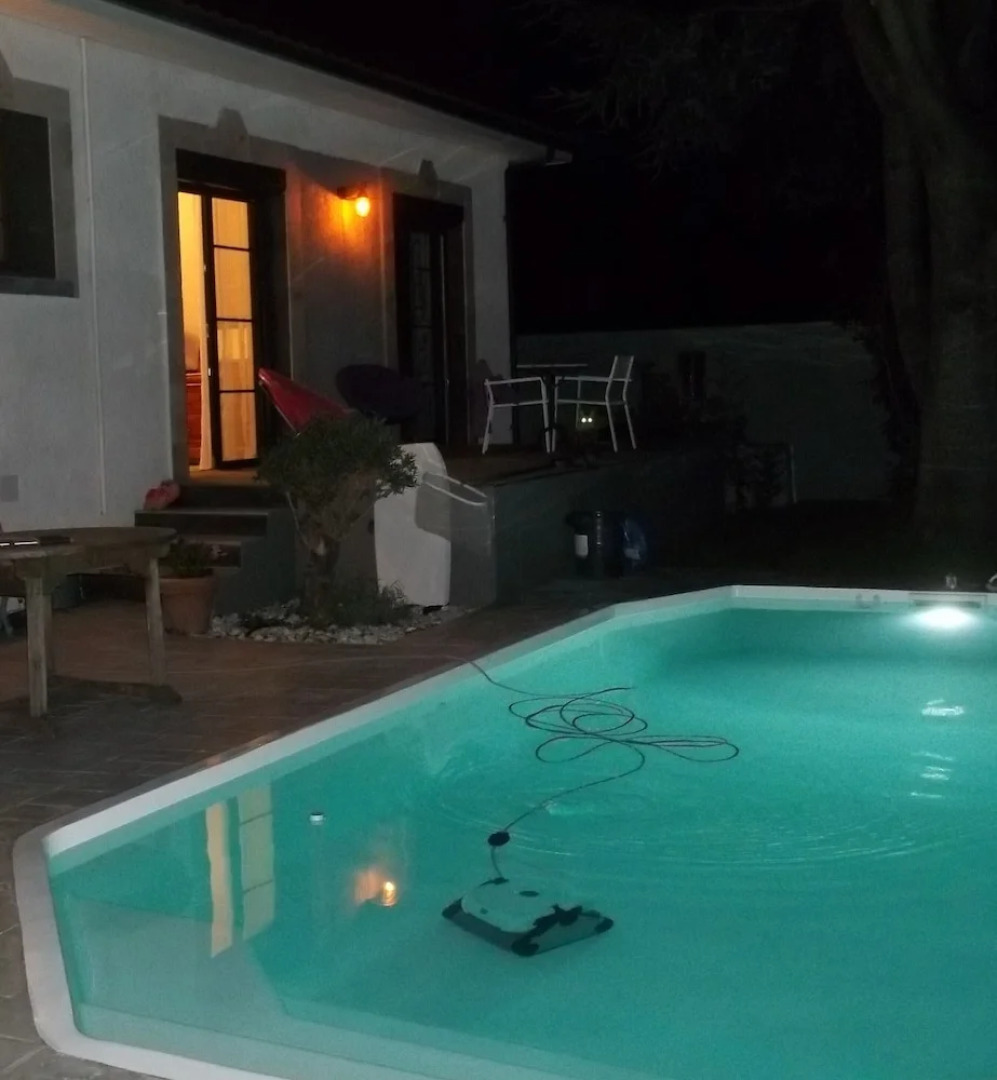 Luxury Guest Room, Private Entrance, Shower Room, wc, Terrace, Private