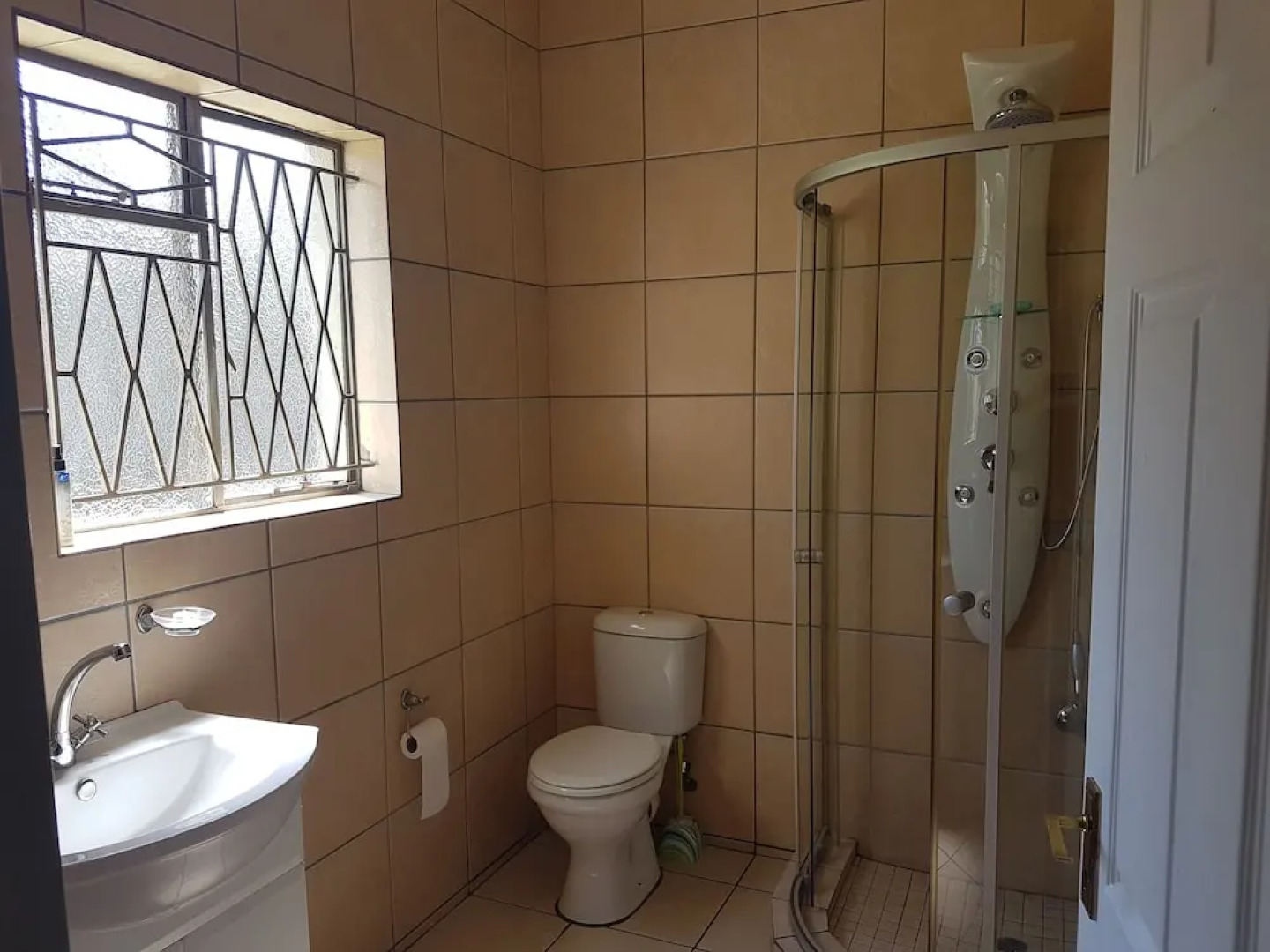 Ramandire Bed and Breakfast