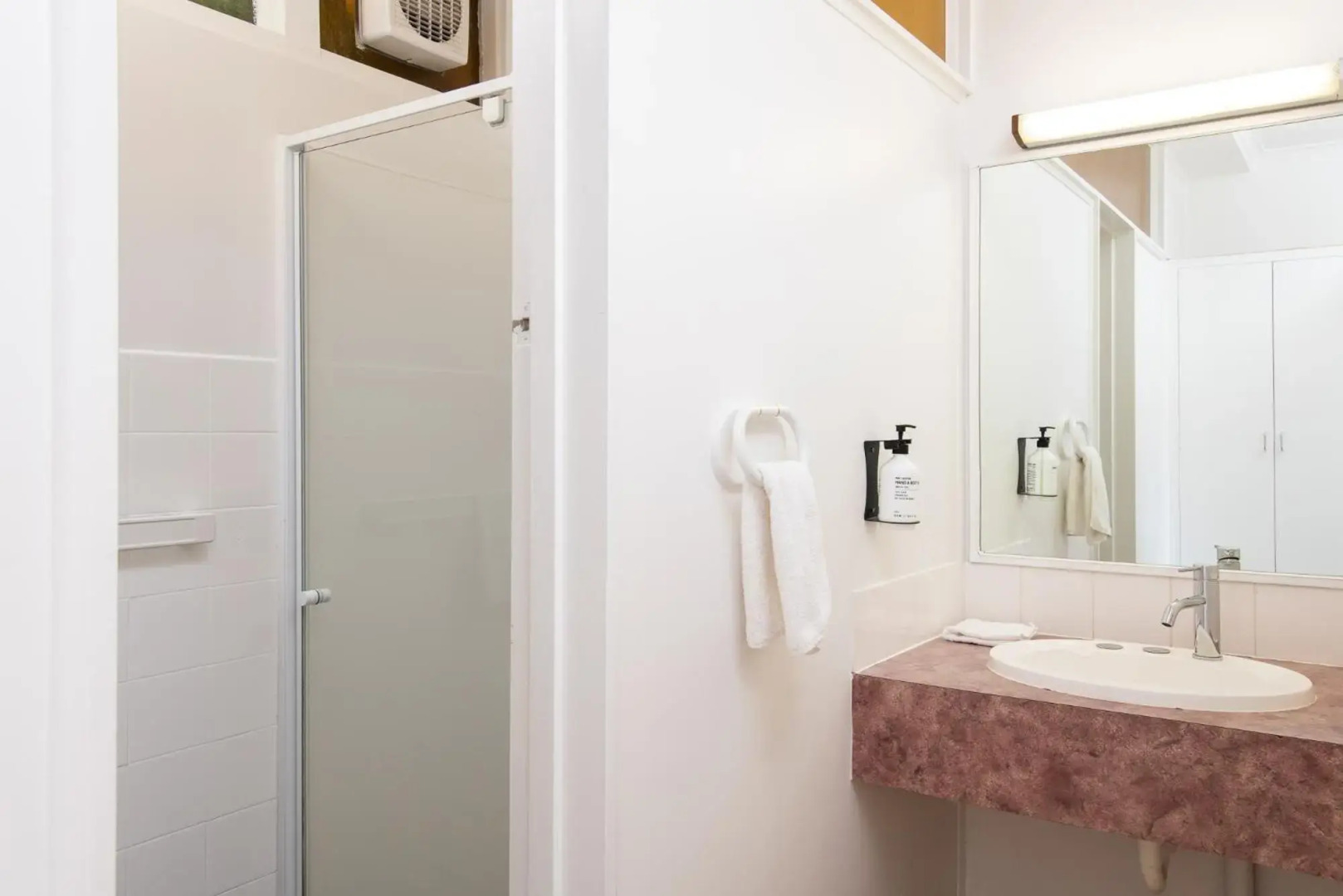 Village Family Motor Inn