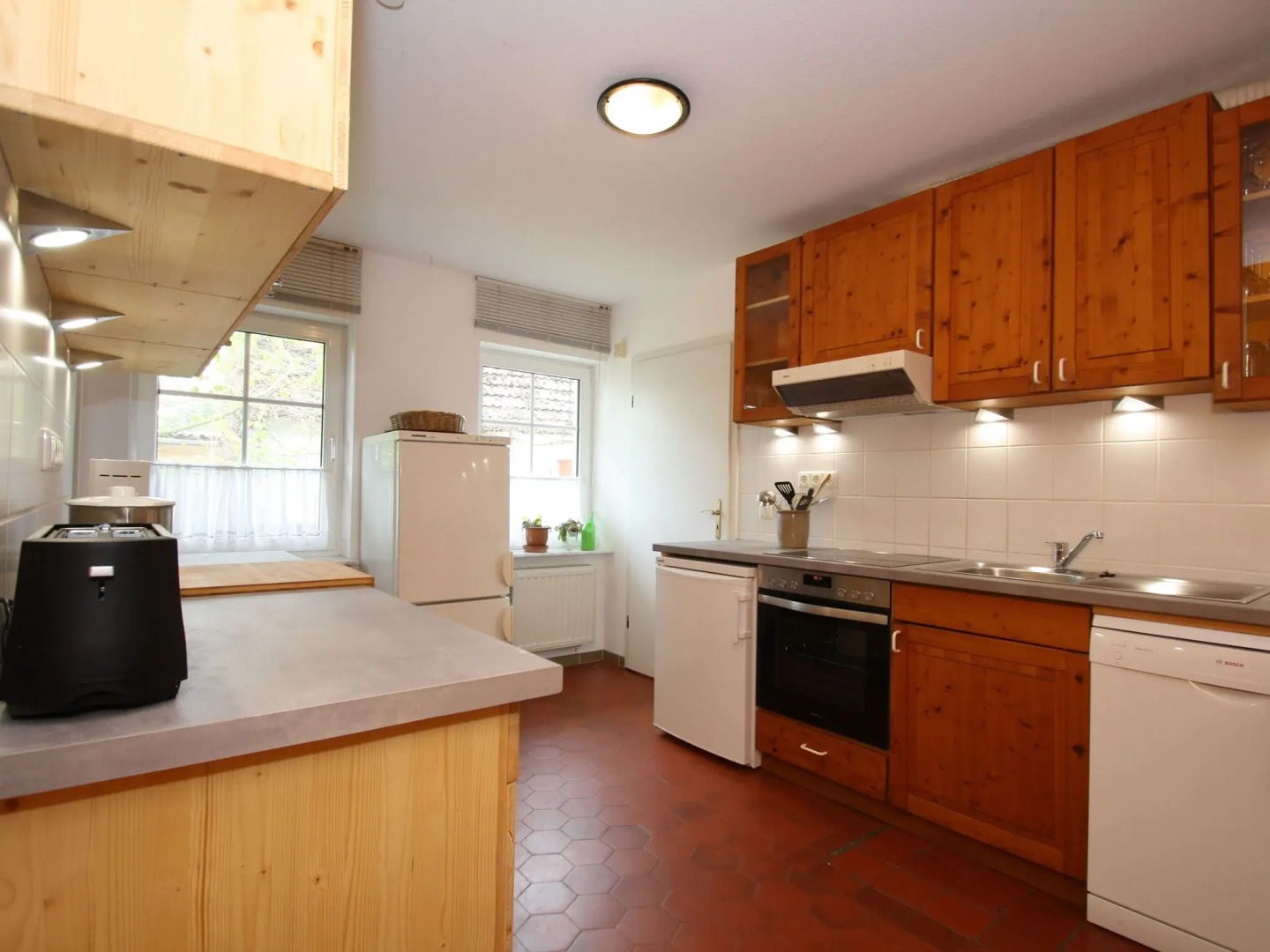 Cottage, Uppost in Upost