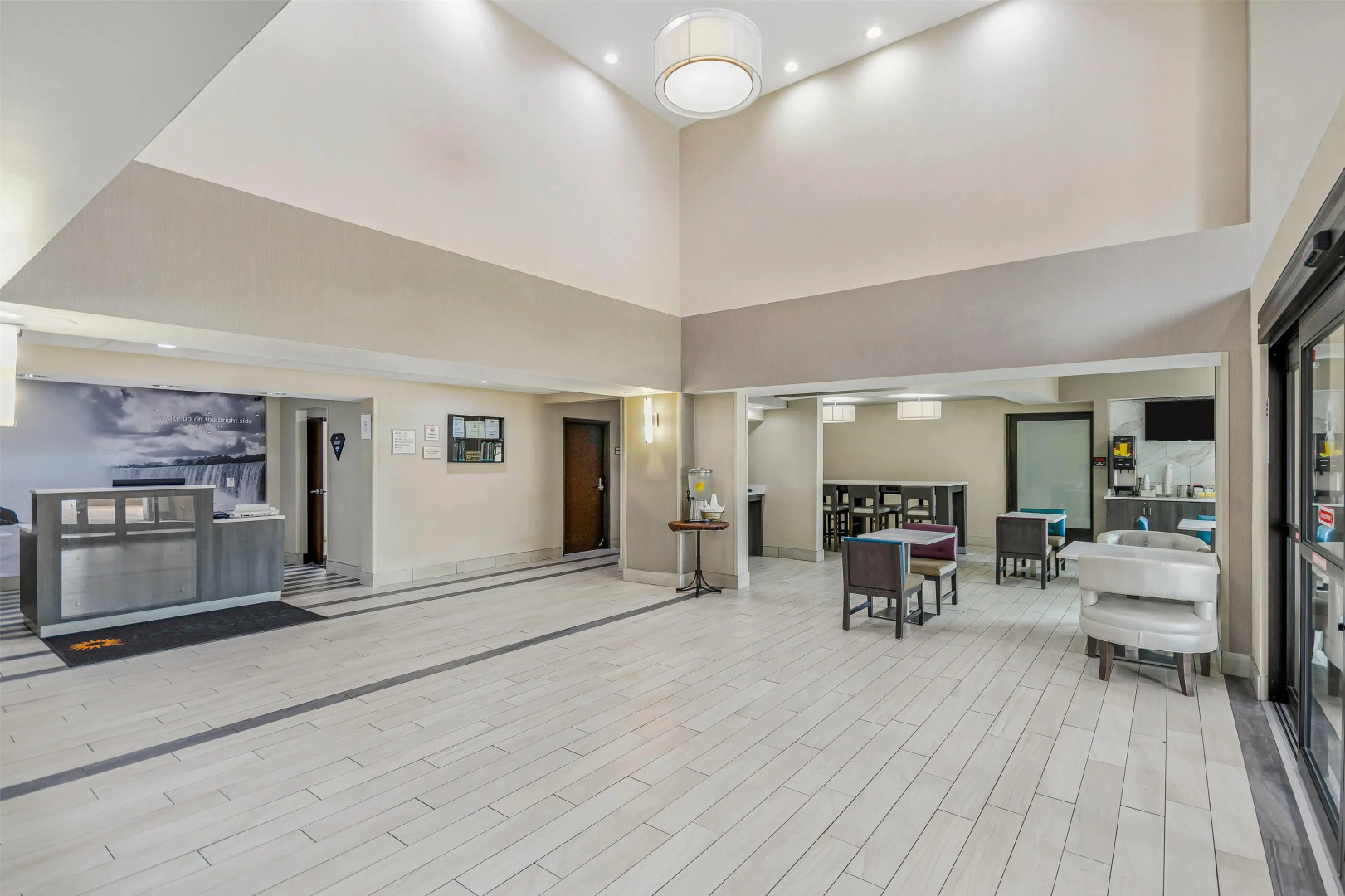 La Quinta Inn & Suites by Wyndham Batavia
