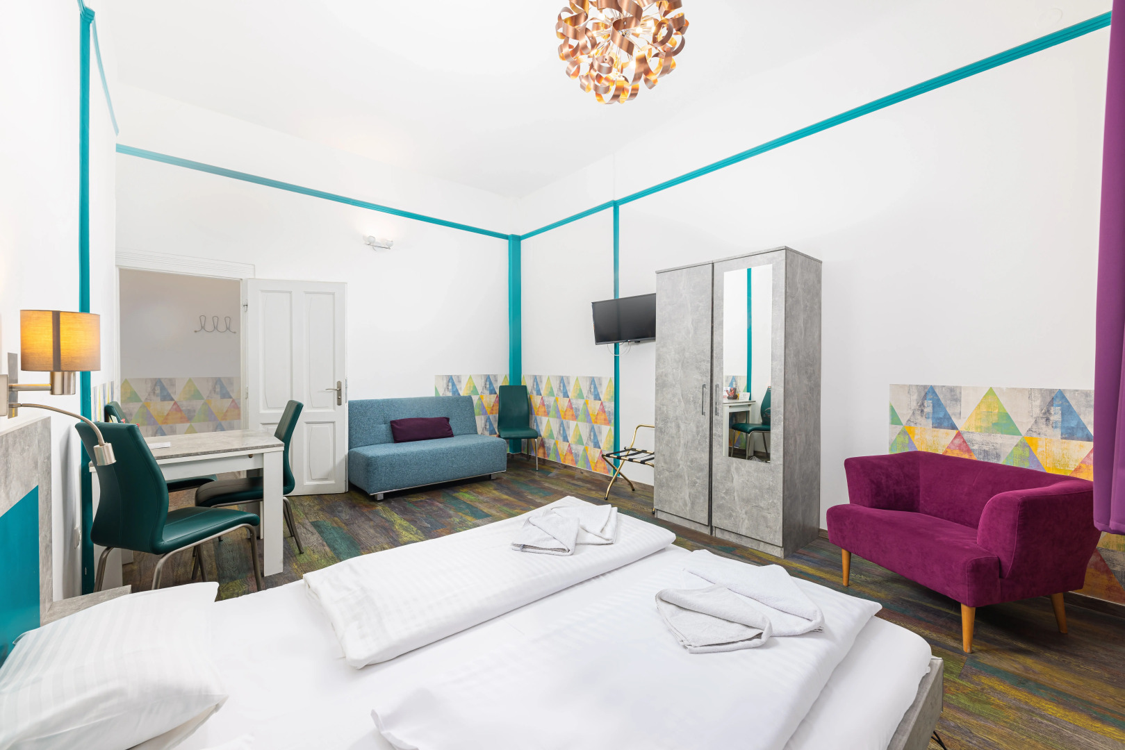 Amber Gardenview Studios