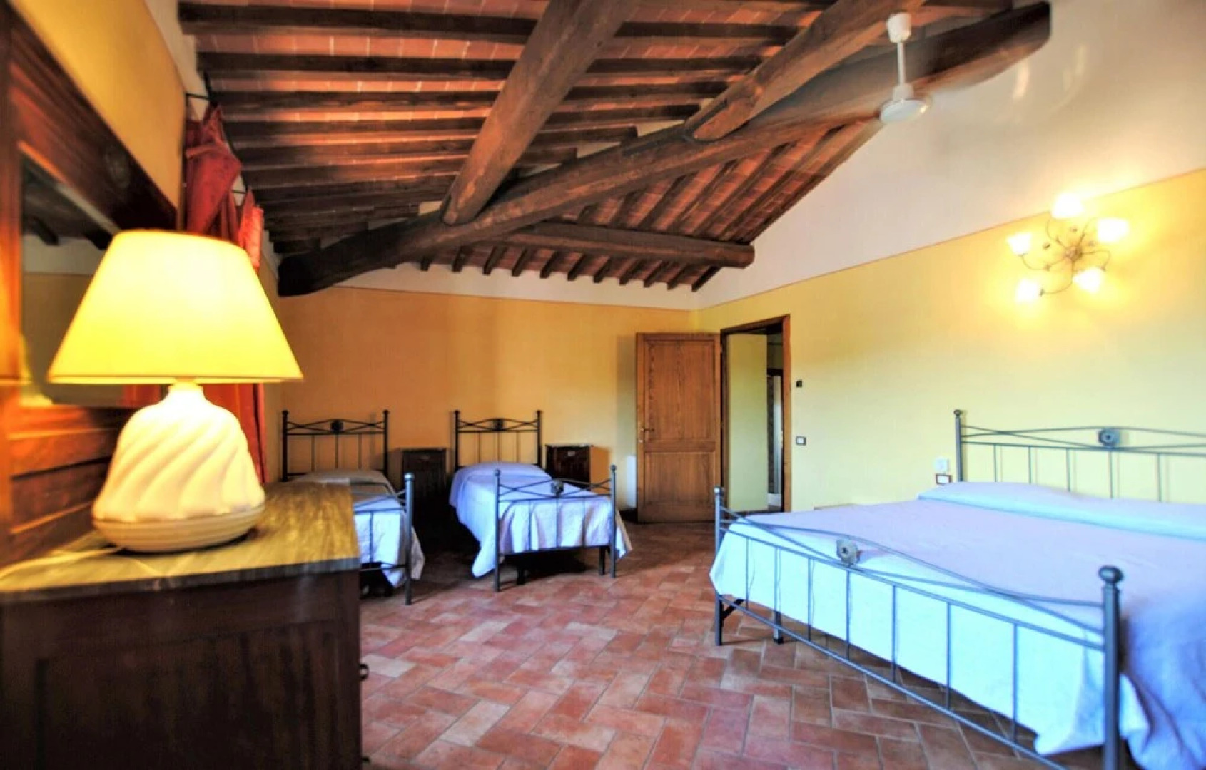 Stunning Home in Marliana With Wifi, 2 Bedrooms and Outdoor Swimming Pool