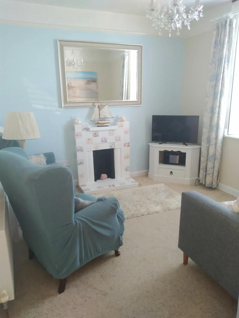 Sea View Cottage, 2 double bedrooms with stunning views