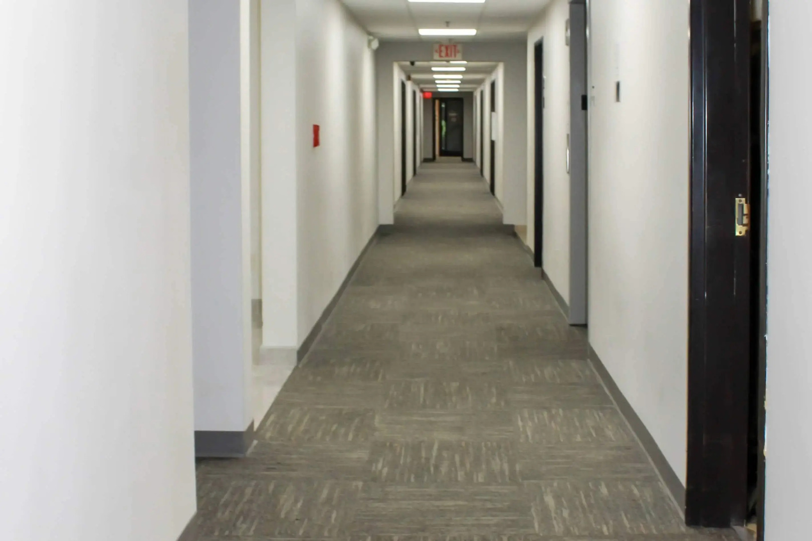 Clarion Pointe Bettendorf - Quad Cities