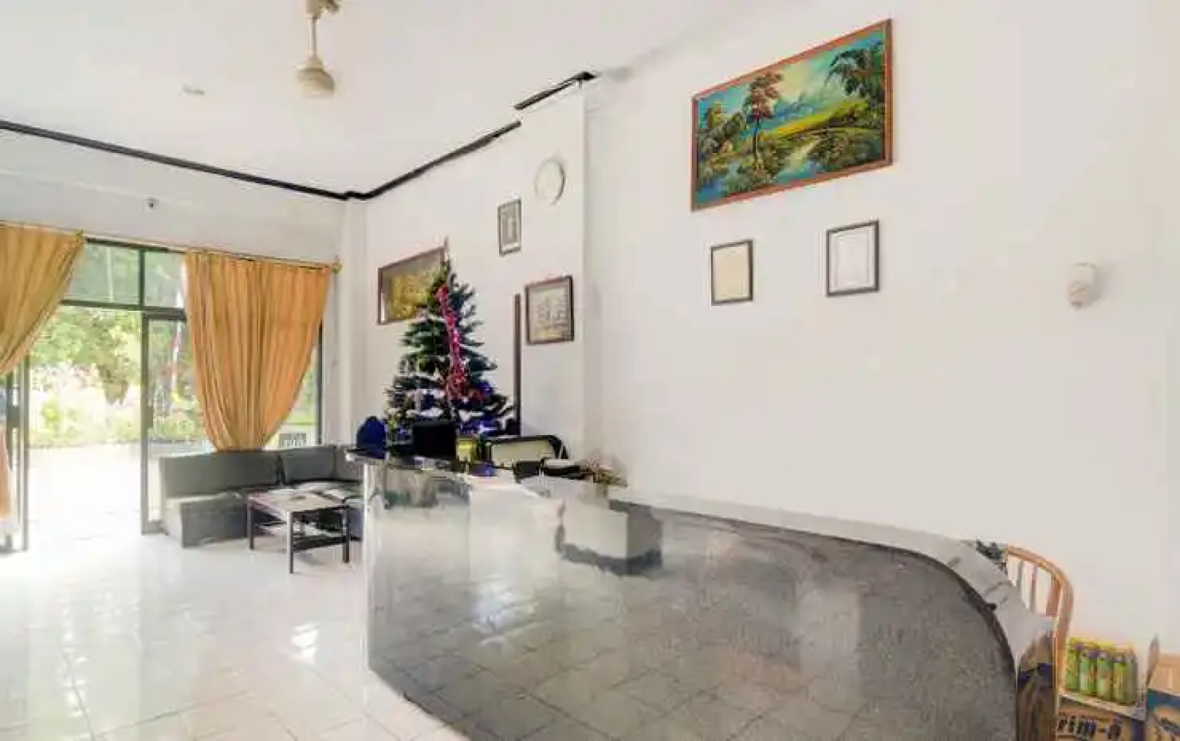 OYO 3424 Hotel Bitung Plaza