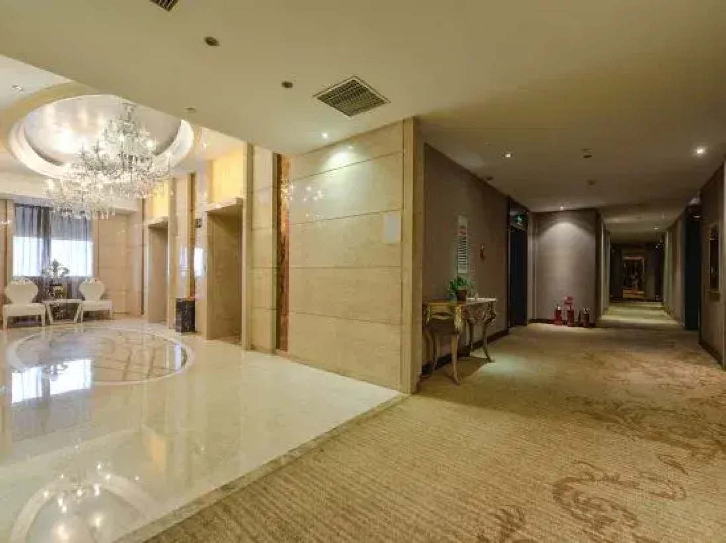 Jincheng Yuehai International Hotel