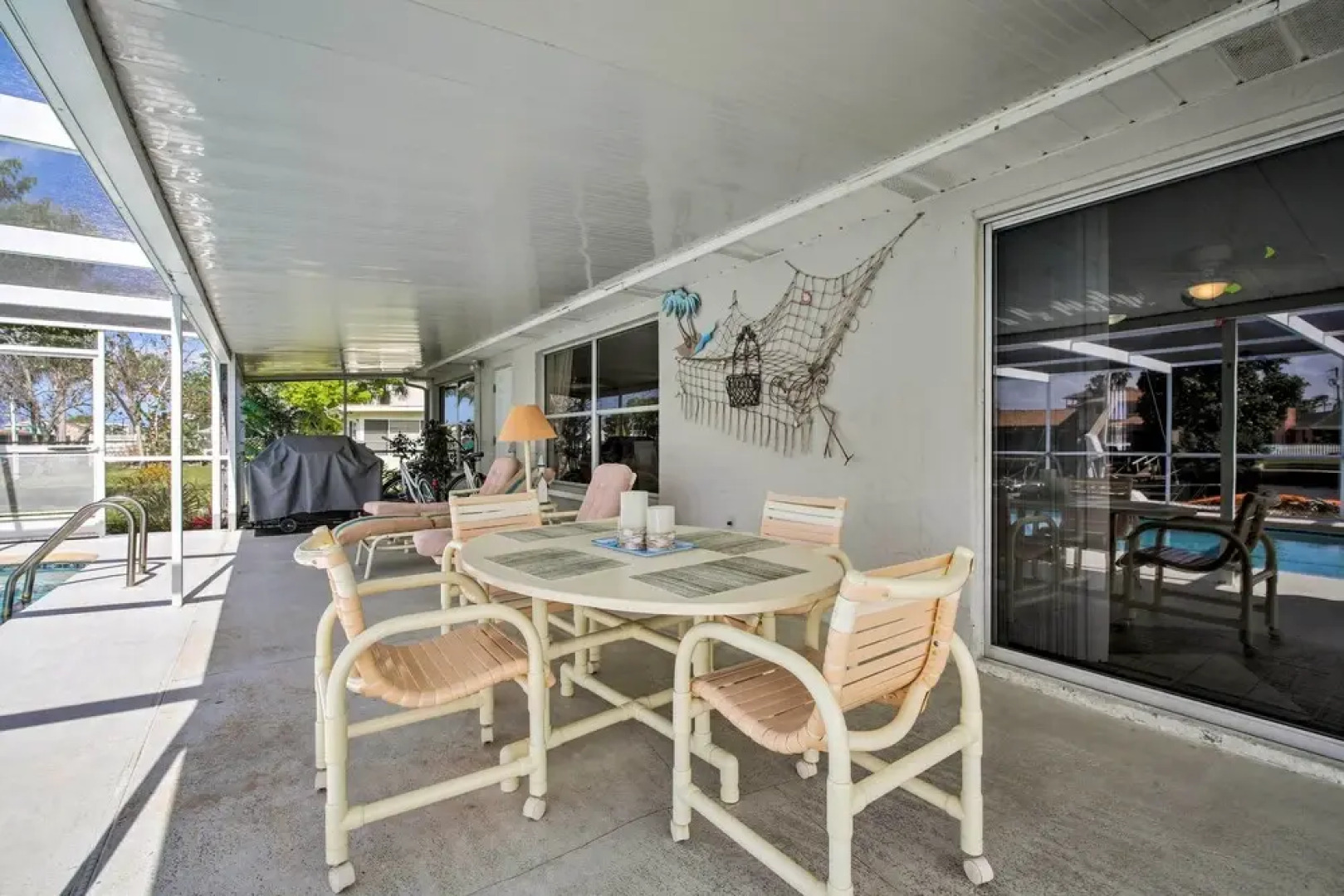 Waterfront Hernando Beach Home w/ Dock + Kayaks