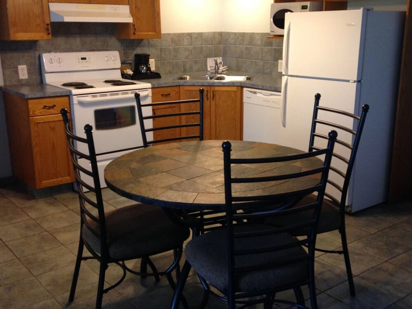 Misty Mountain Inn and Suites