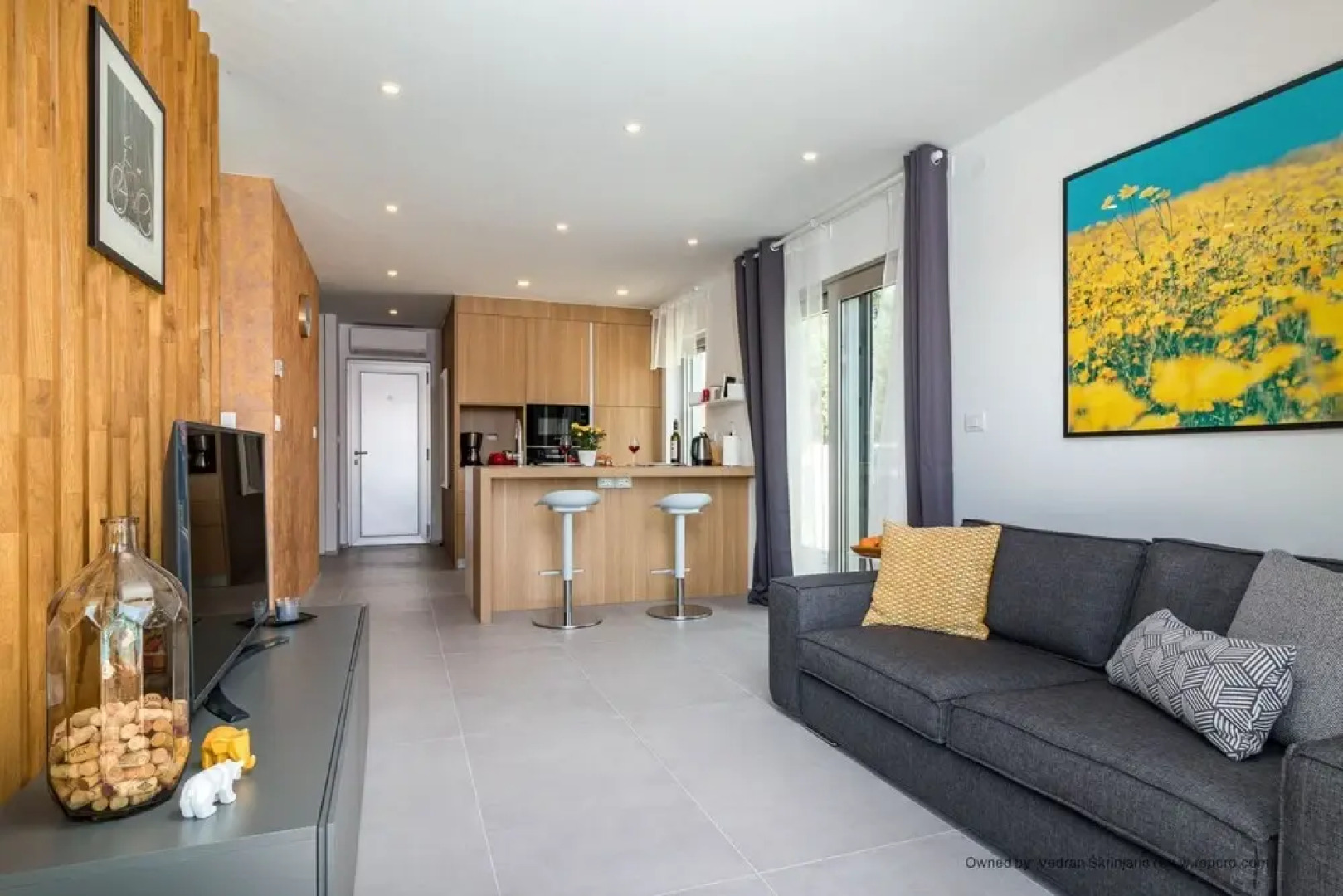 Villa for two Person With Pool in Peroj