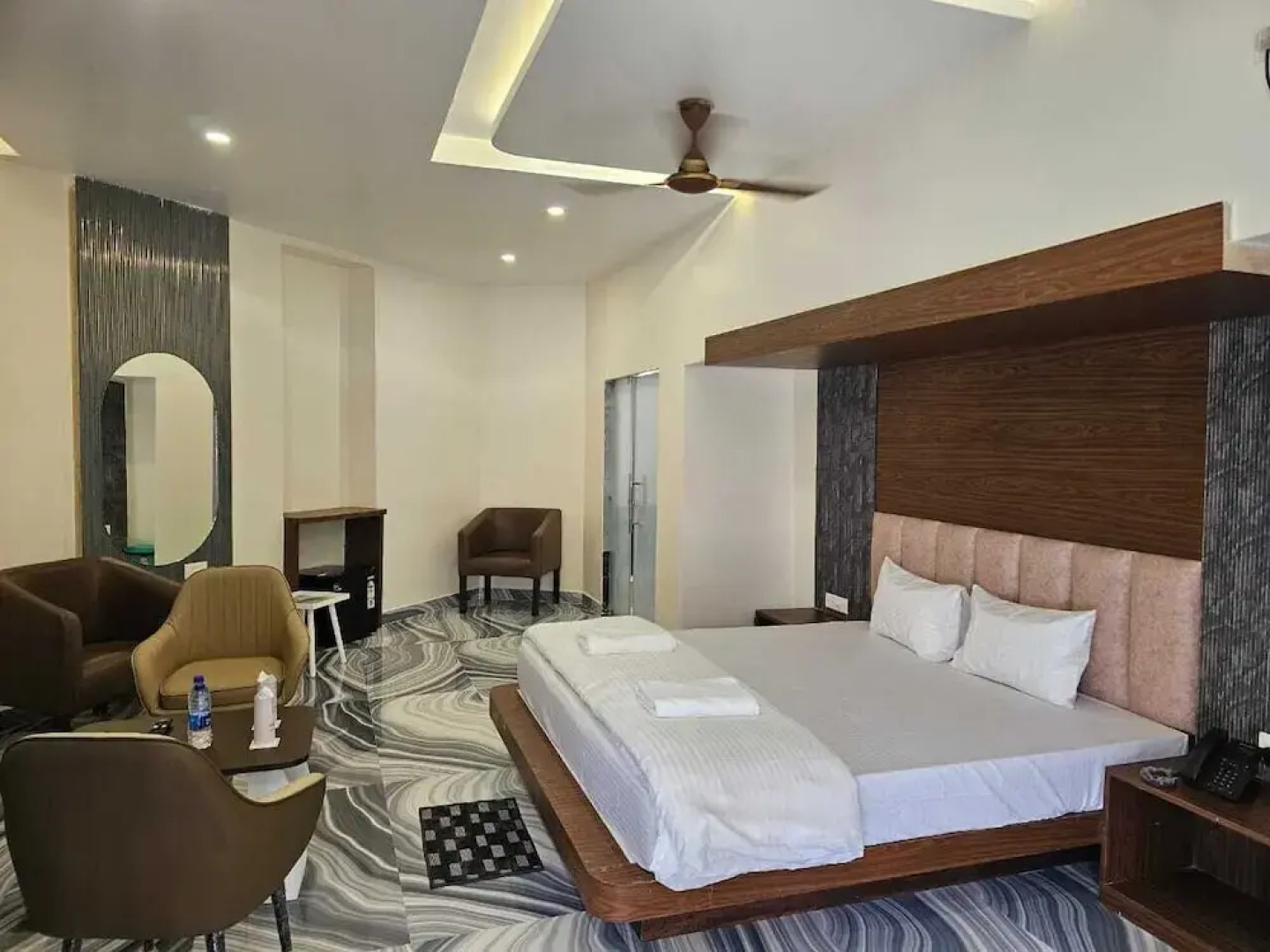 Jowar Hoter & Resort